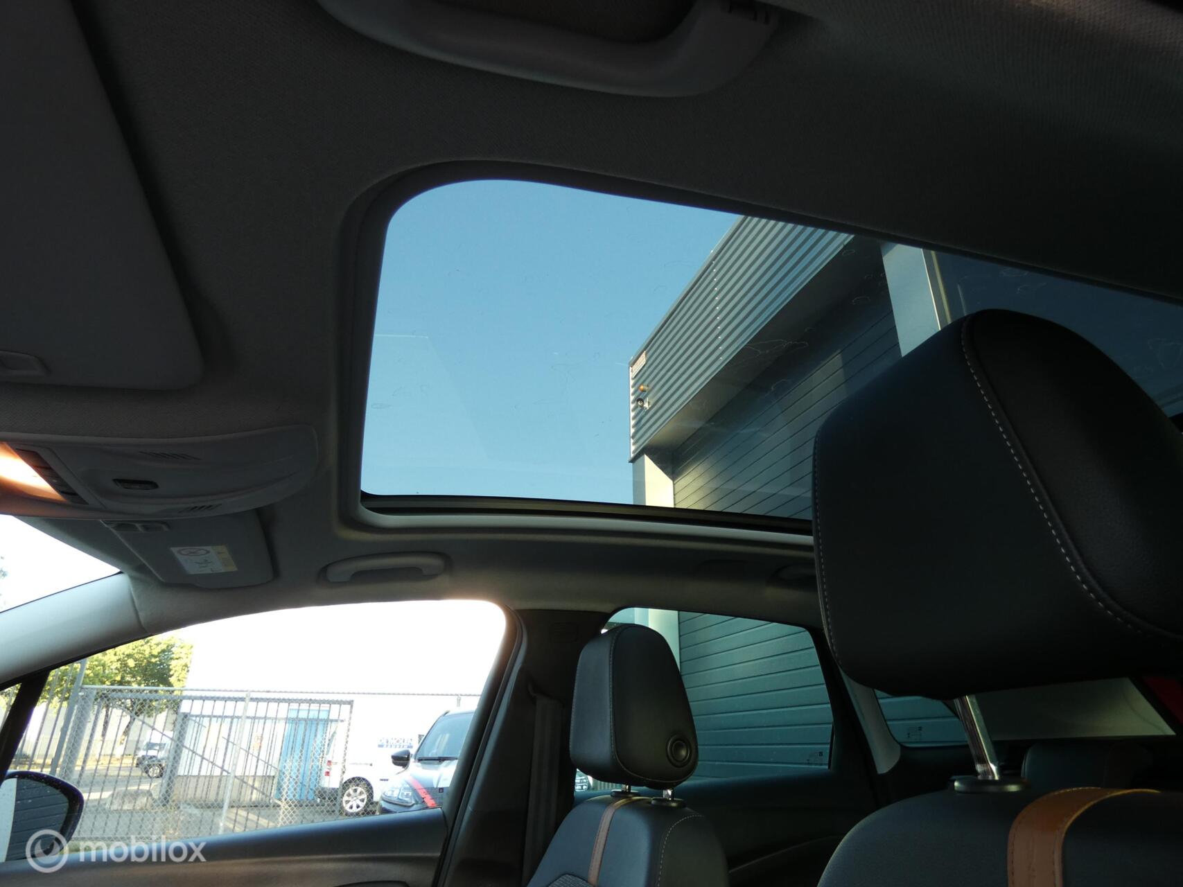 Foto van Opel Crossland
