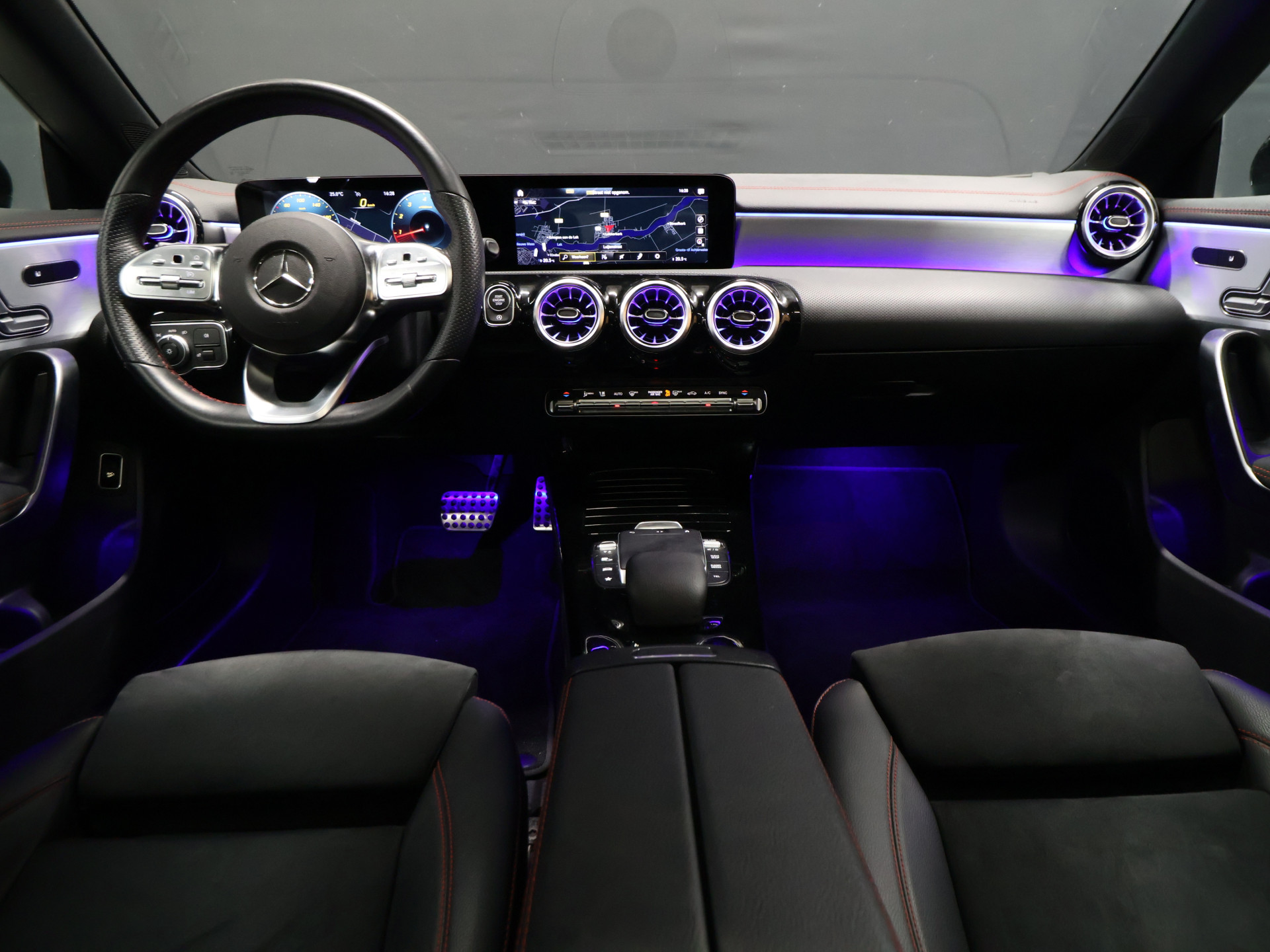 Foto van Mercedes-Benz Cla 200