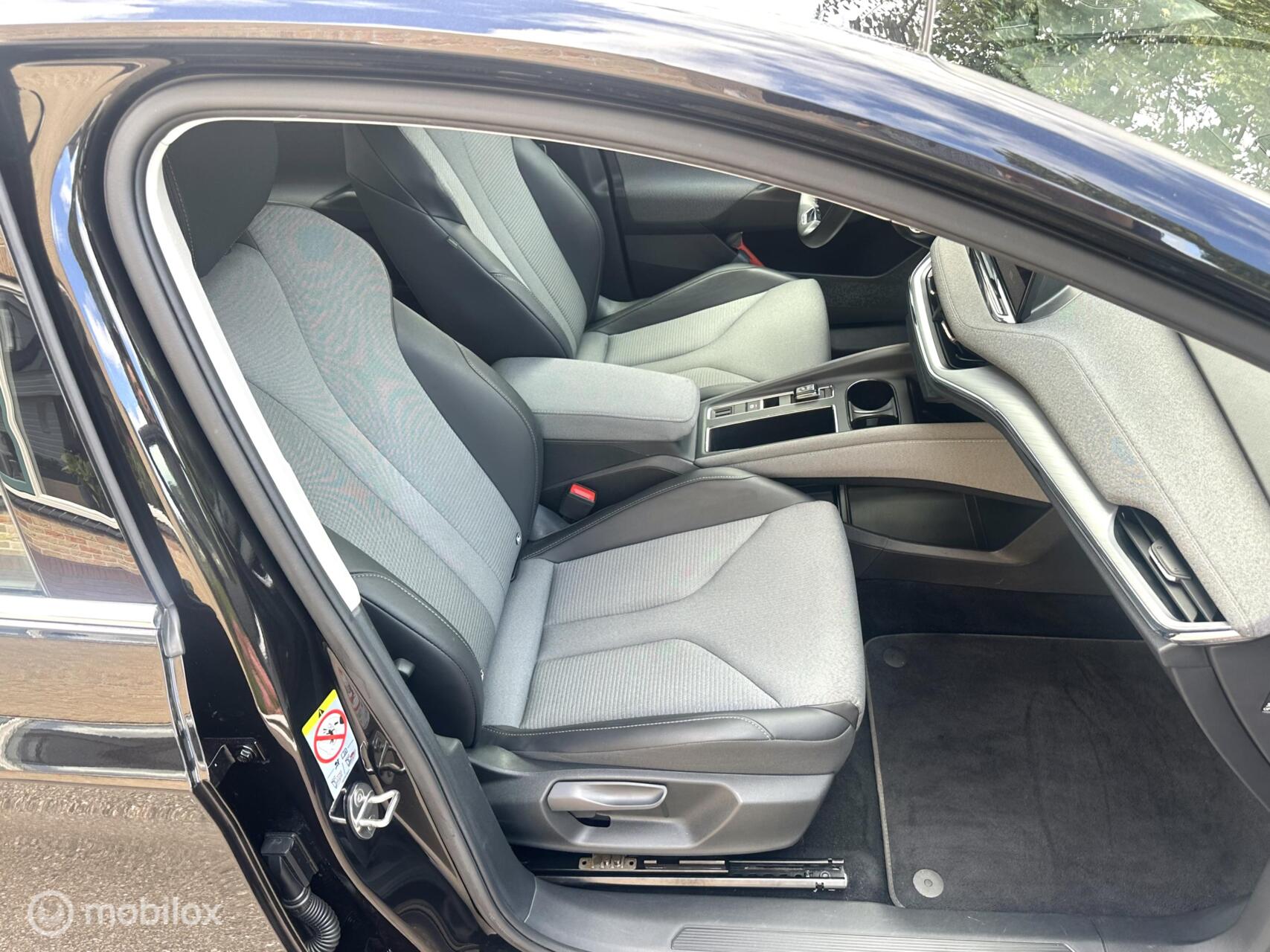 Foto van Skoda Enyaq 80