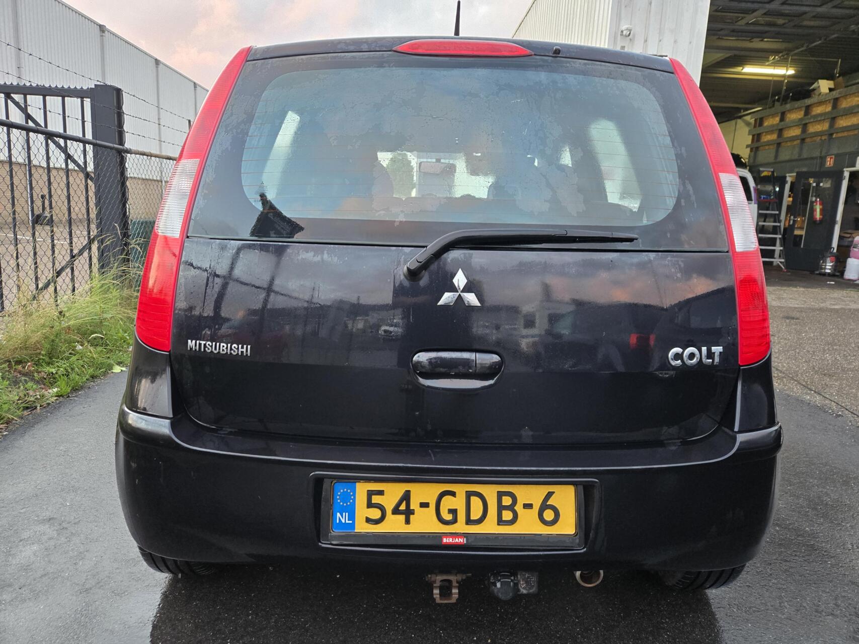 Foto van Mitsubishi Mitsubishi Colt