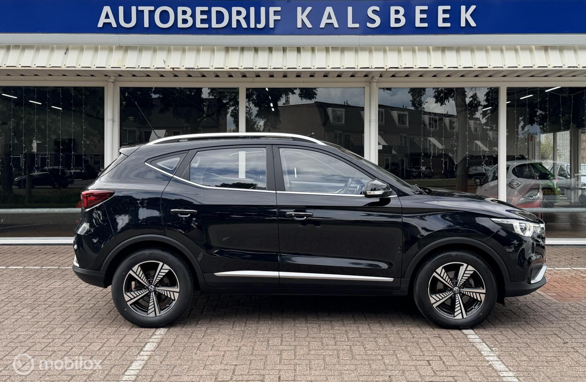Foto van MG MG ZS Ev