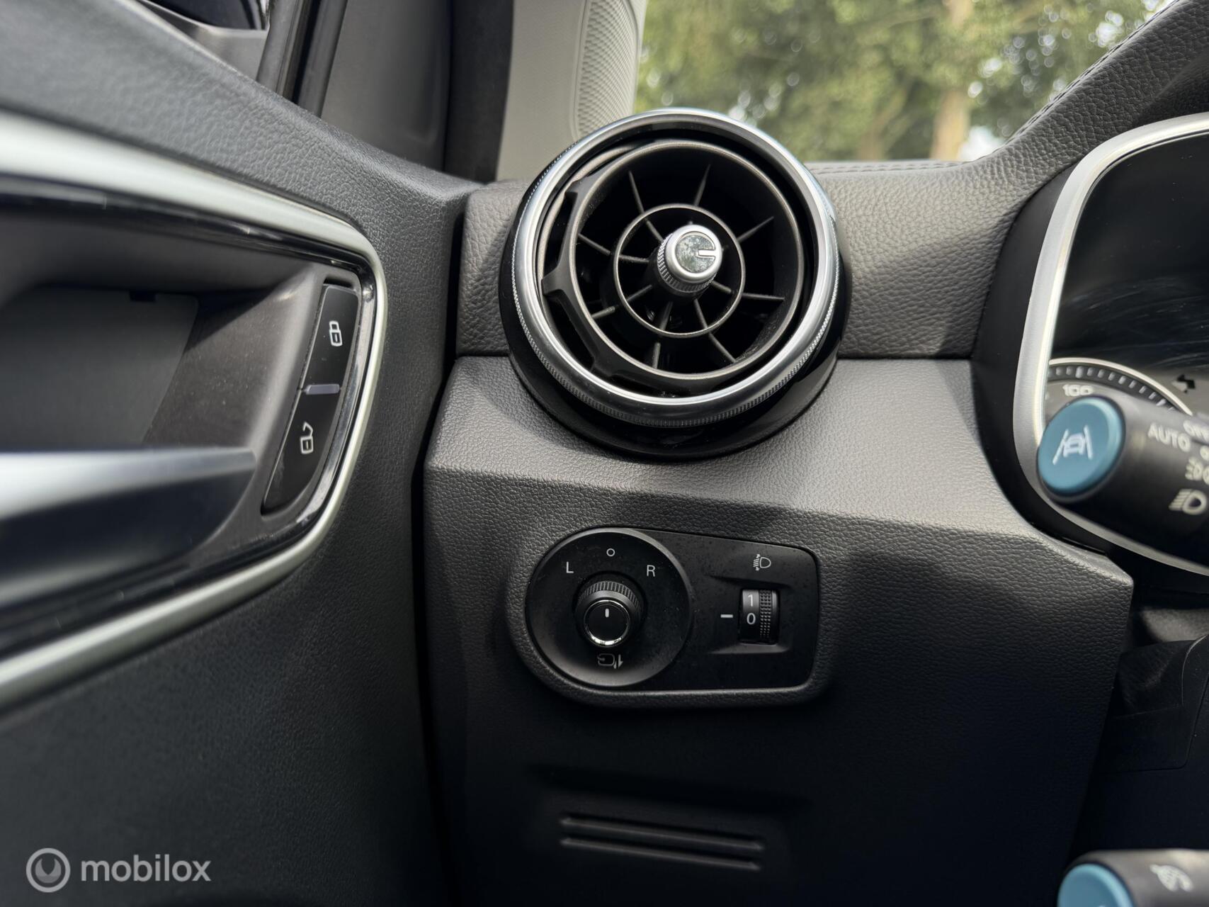 Foto van MG MG ZS Ev