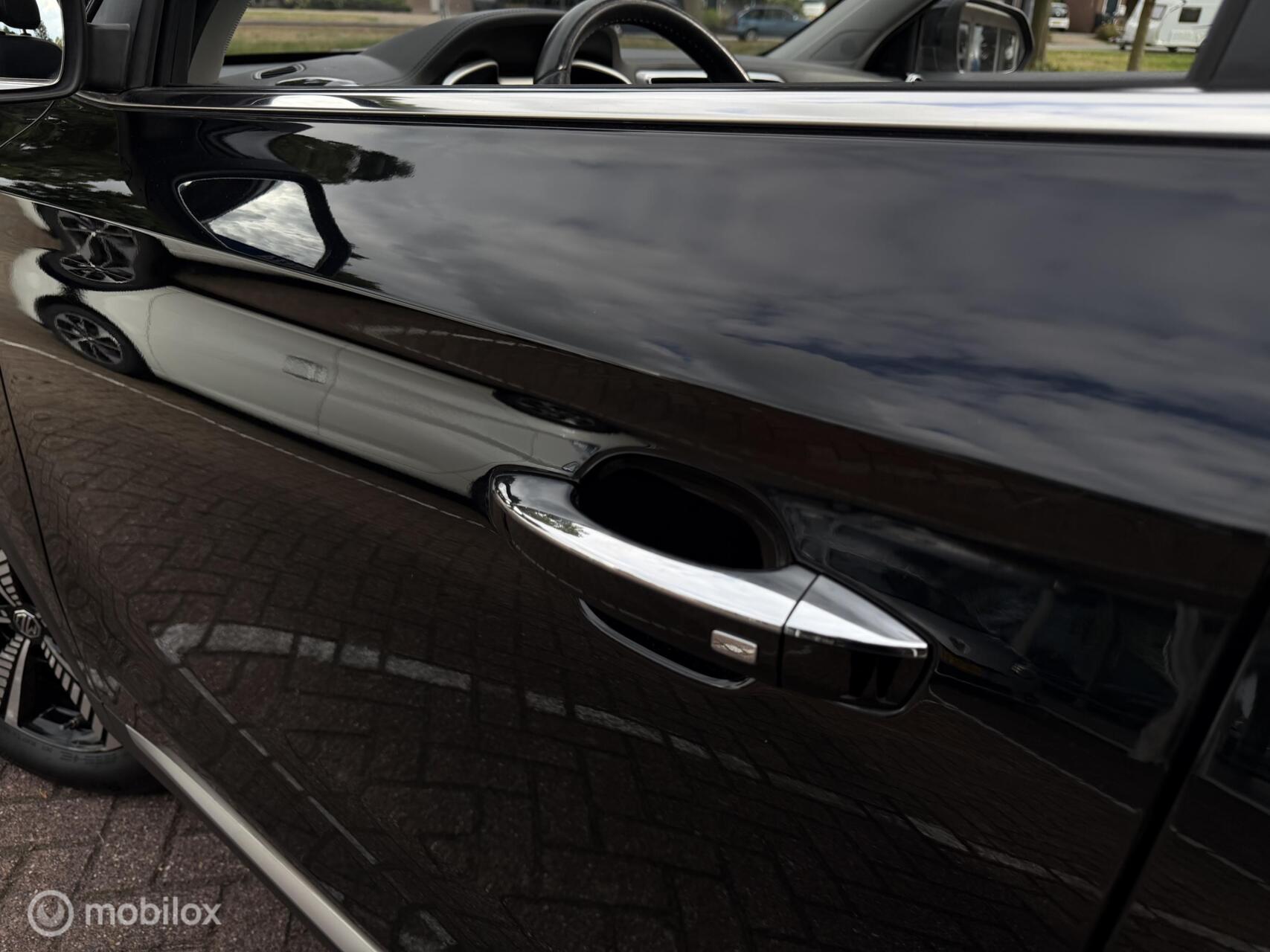 Foto van MG MG ZS Ev
