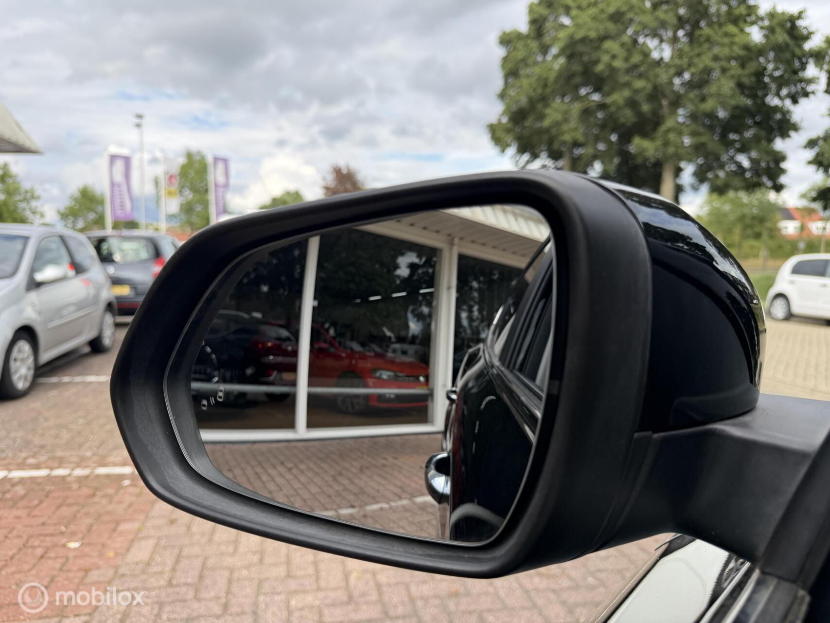 Foto van MG MG ZS Ev