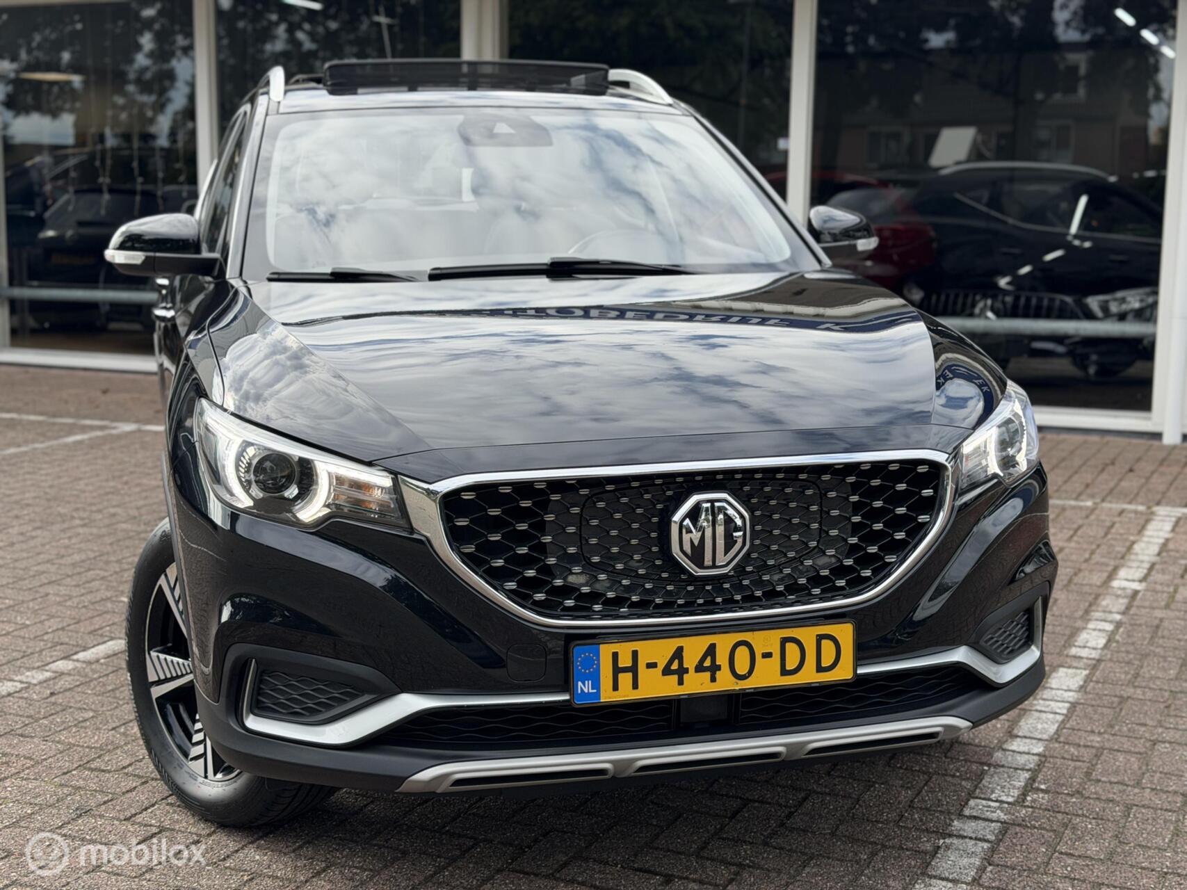 Foto van MG MG ZS Ev