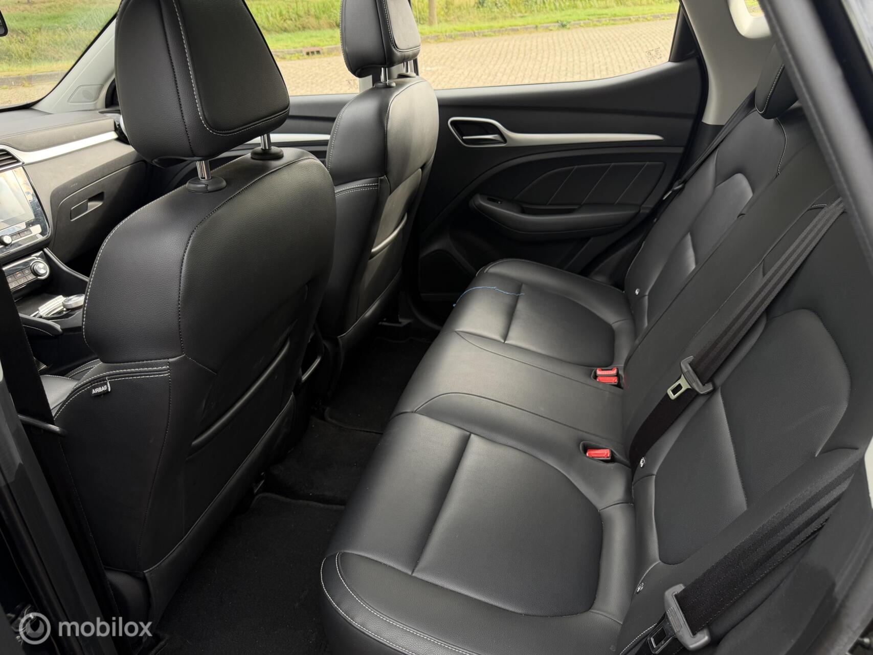 Foto van MG MG ZS Ev