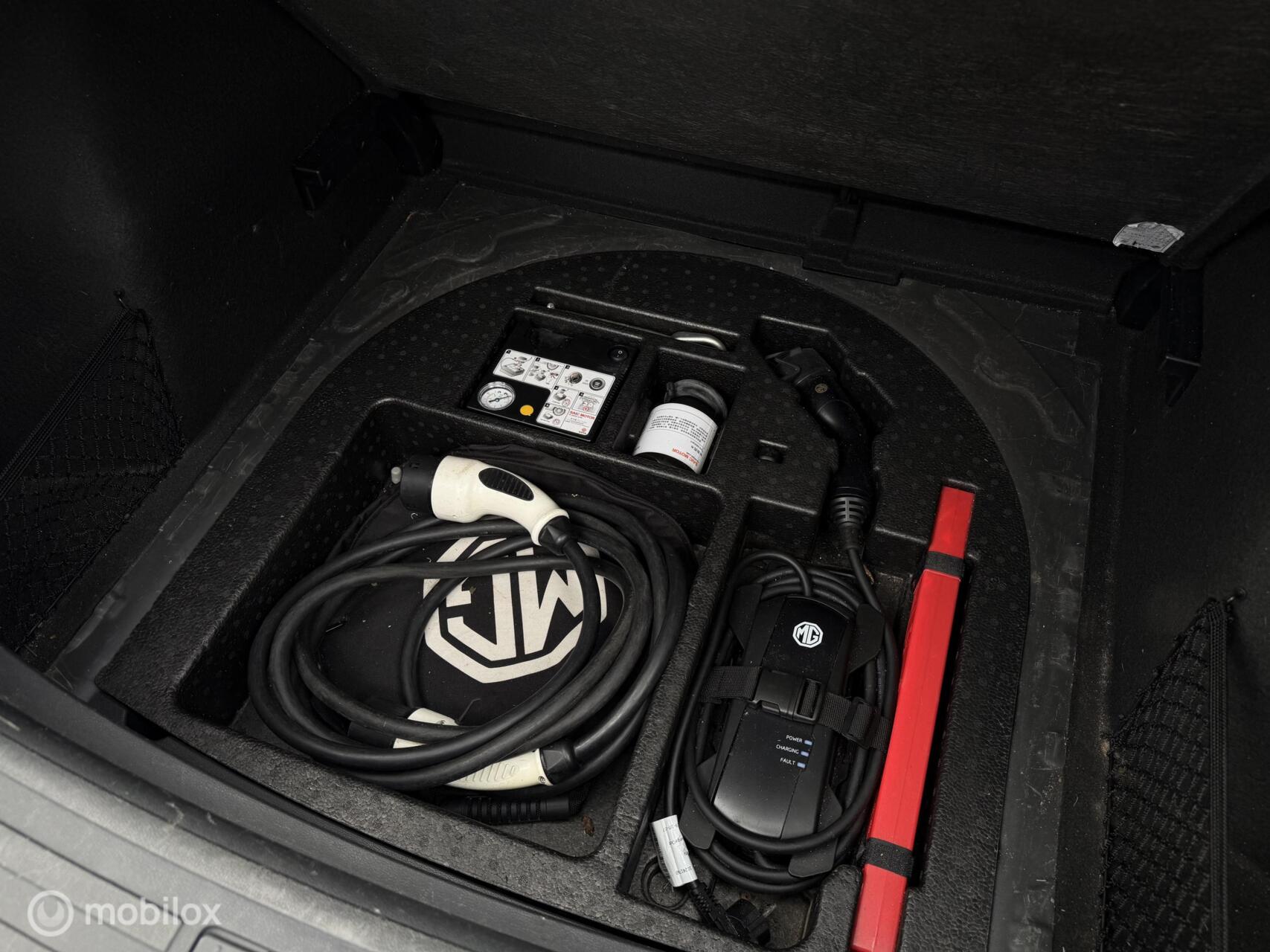 Foto van MG MG ZS Ev