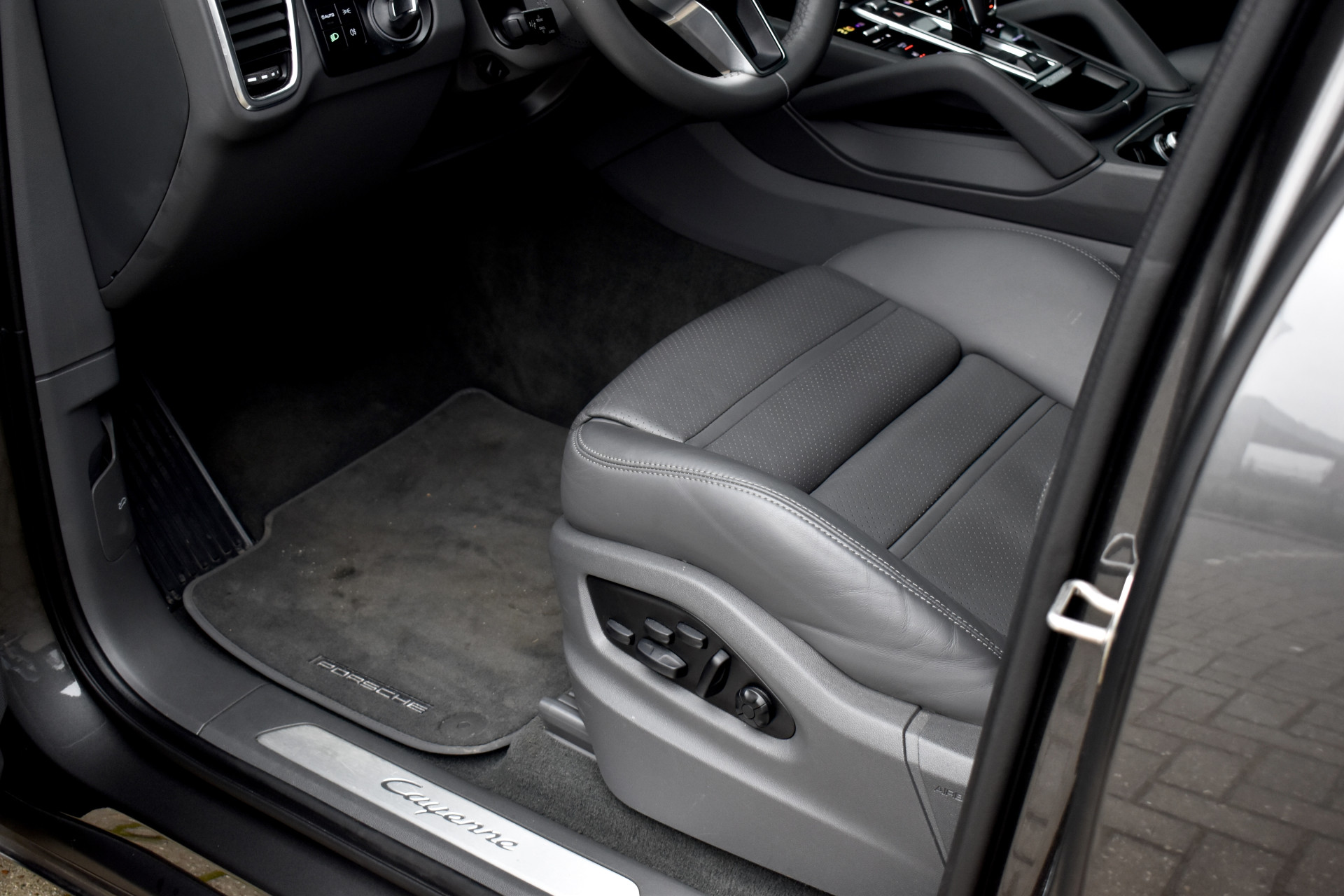 Foto van Porsche Cayenne Coupé