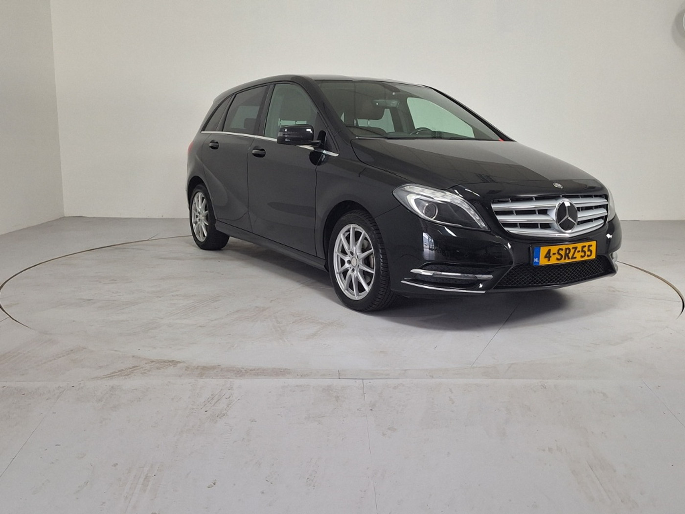 Foto van Mercedes-Benz B 180