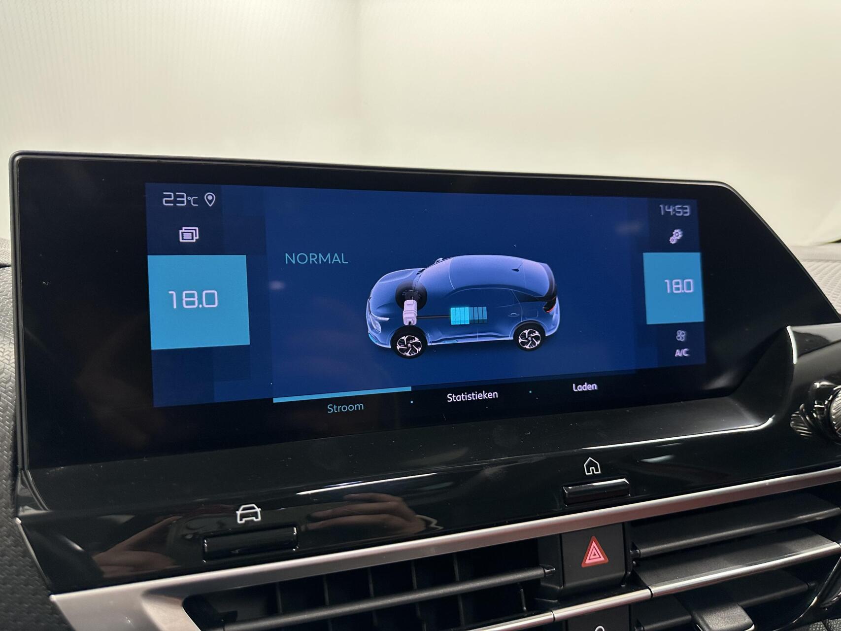 Foto van Citroen E-c4