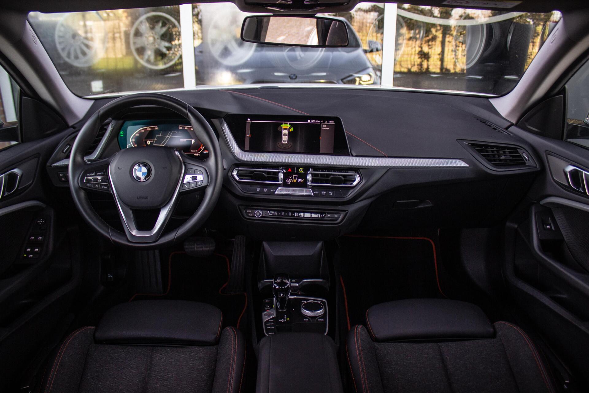 Foto van BMW 220i