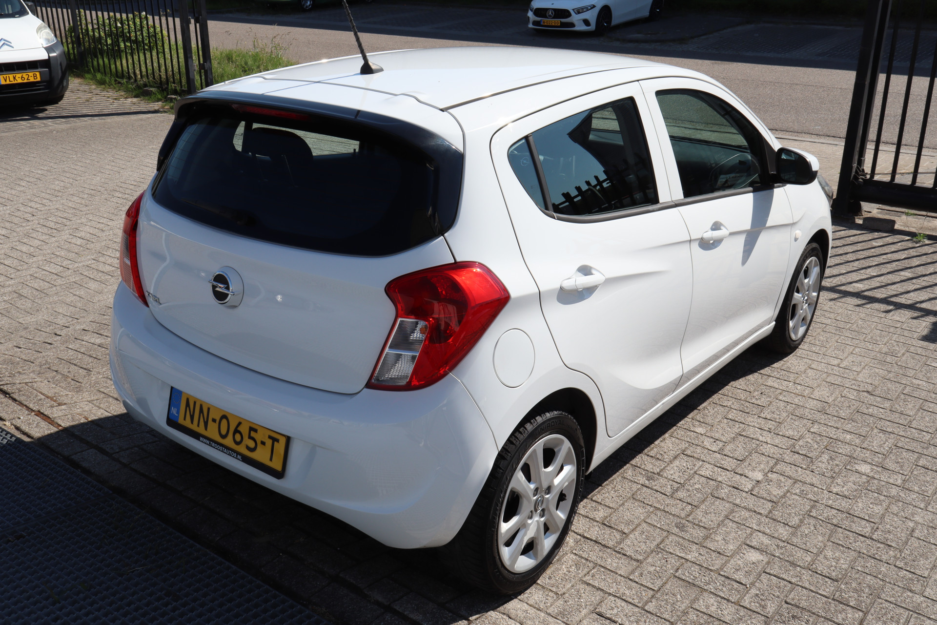Foto van Opel Karl / Viva