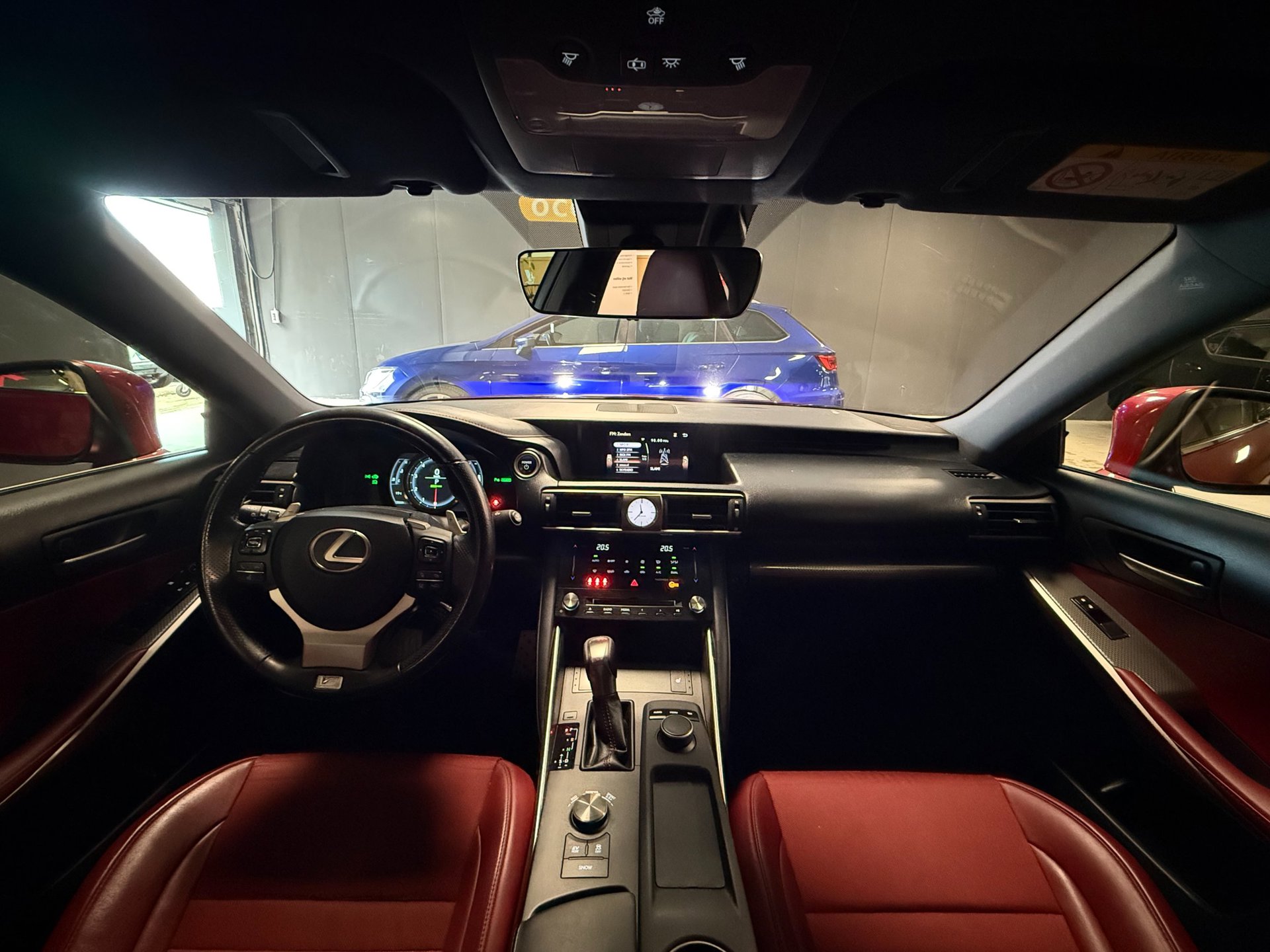 Foto van Lexus Lexus Is300h