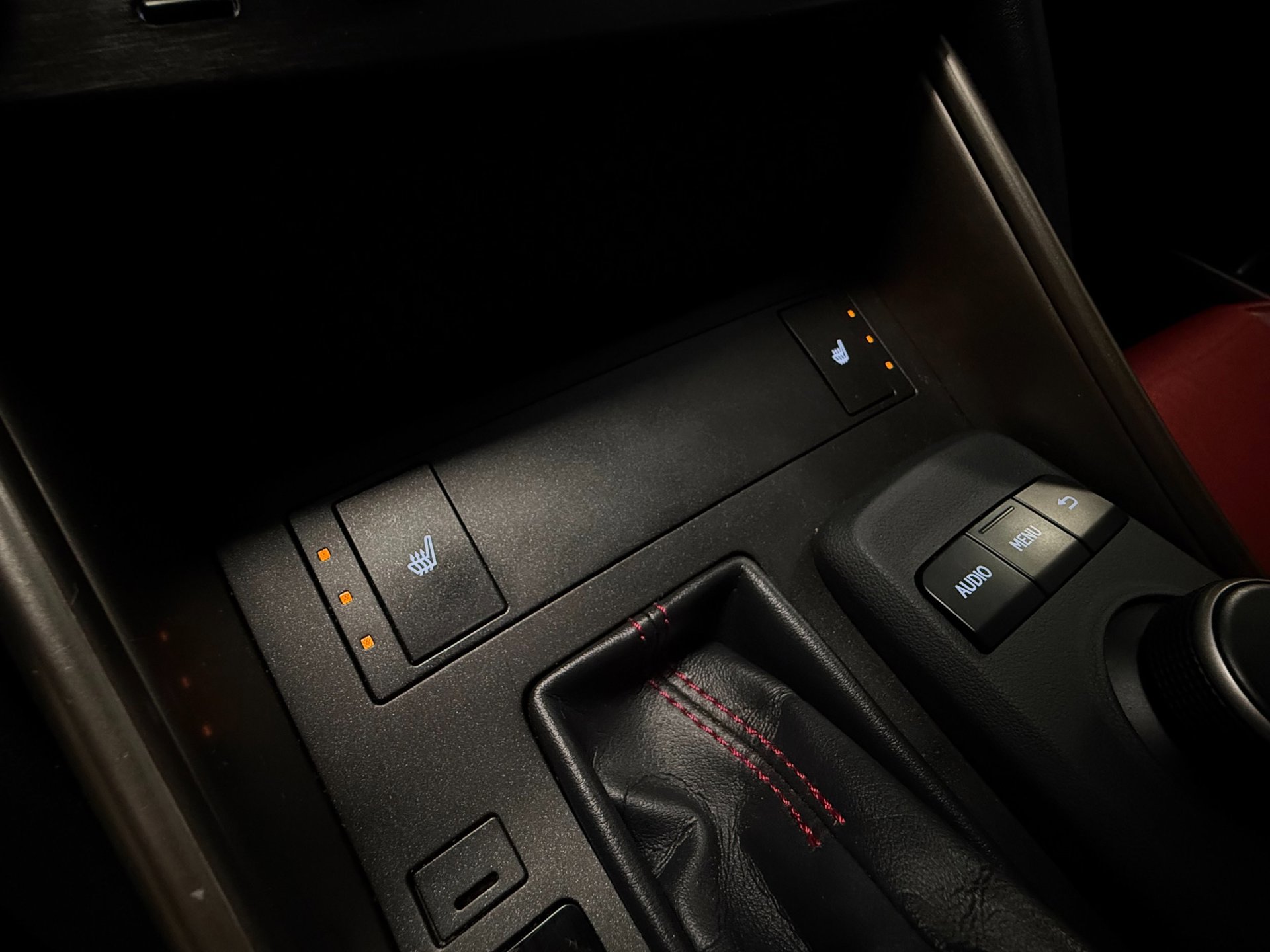 Foto van Lexus Lexus Is300h