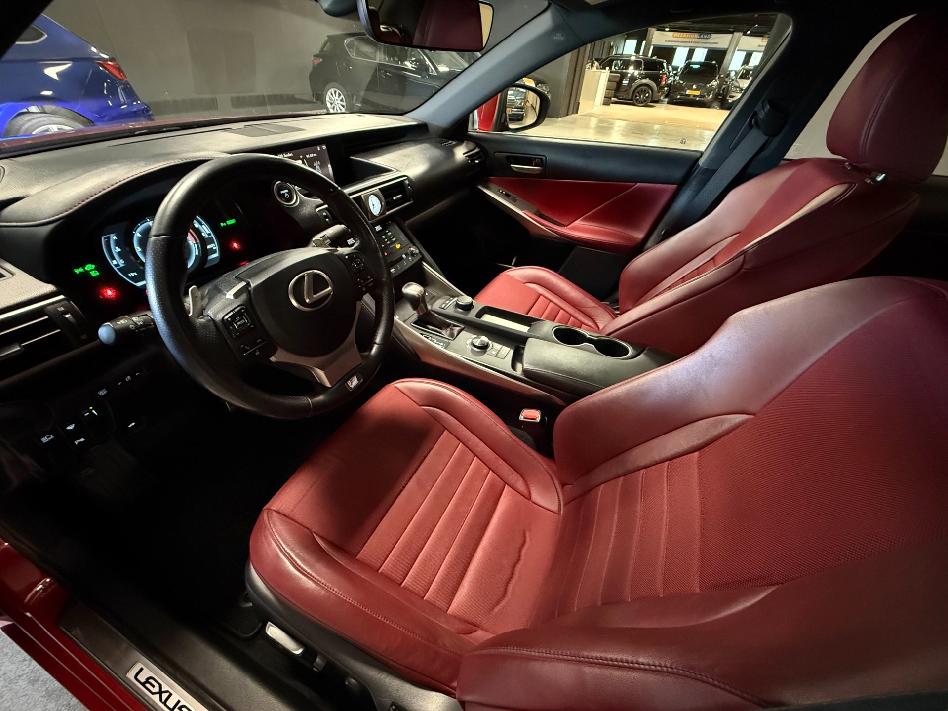 Foto van Lexus Lexus Is300h