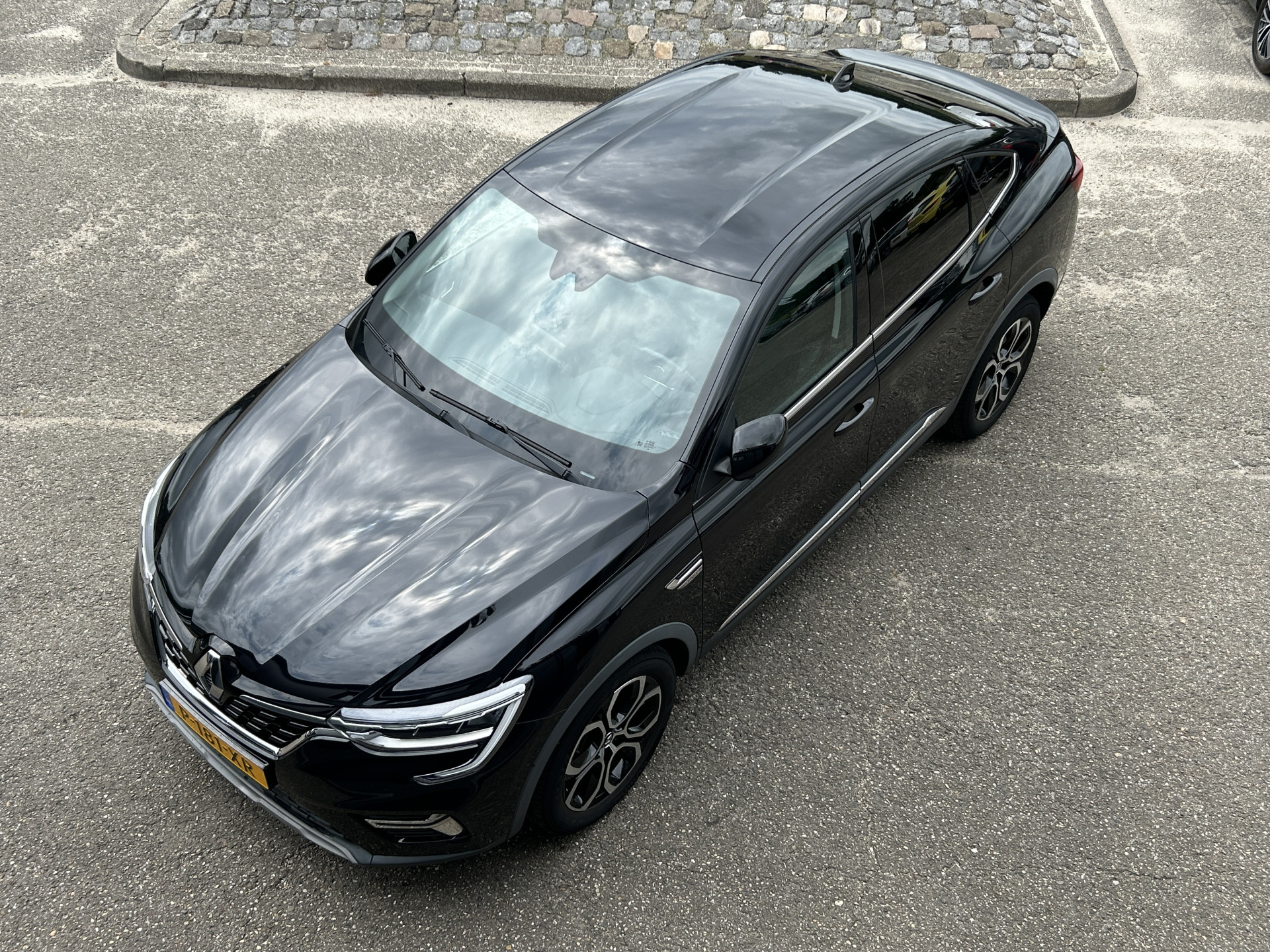 Foto van Renault Arkana E-tech