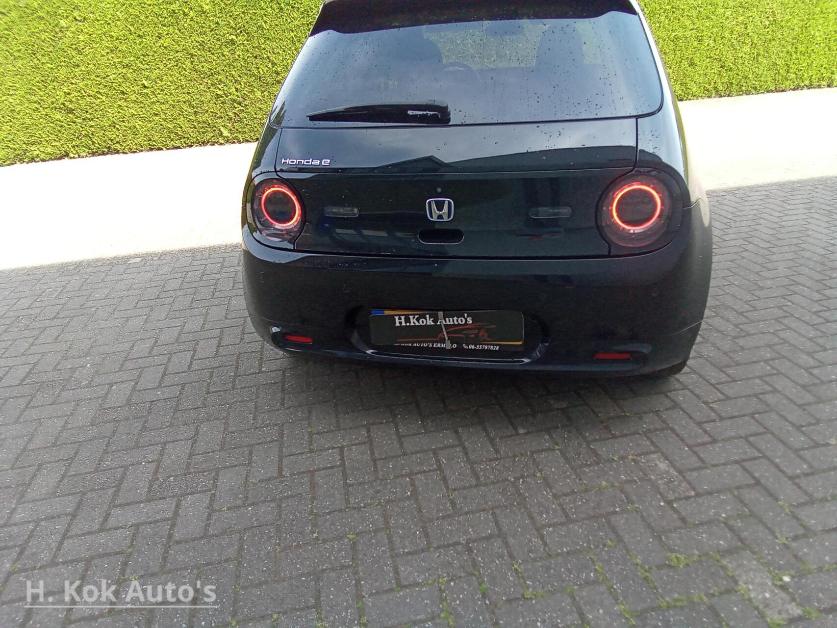 Foto van Honda Honda E