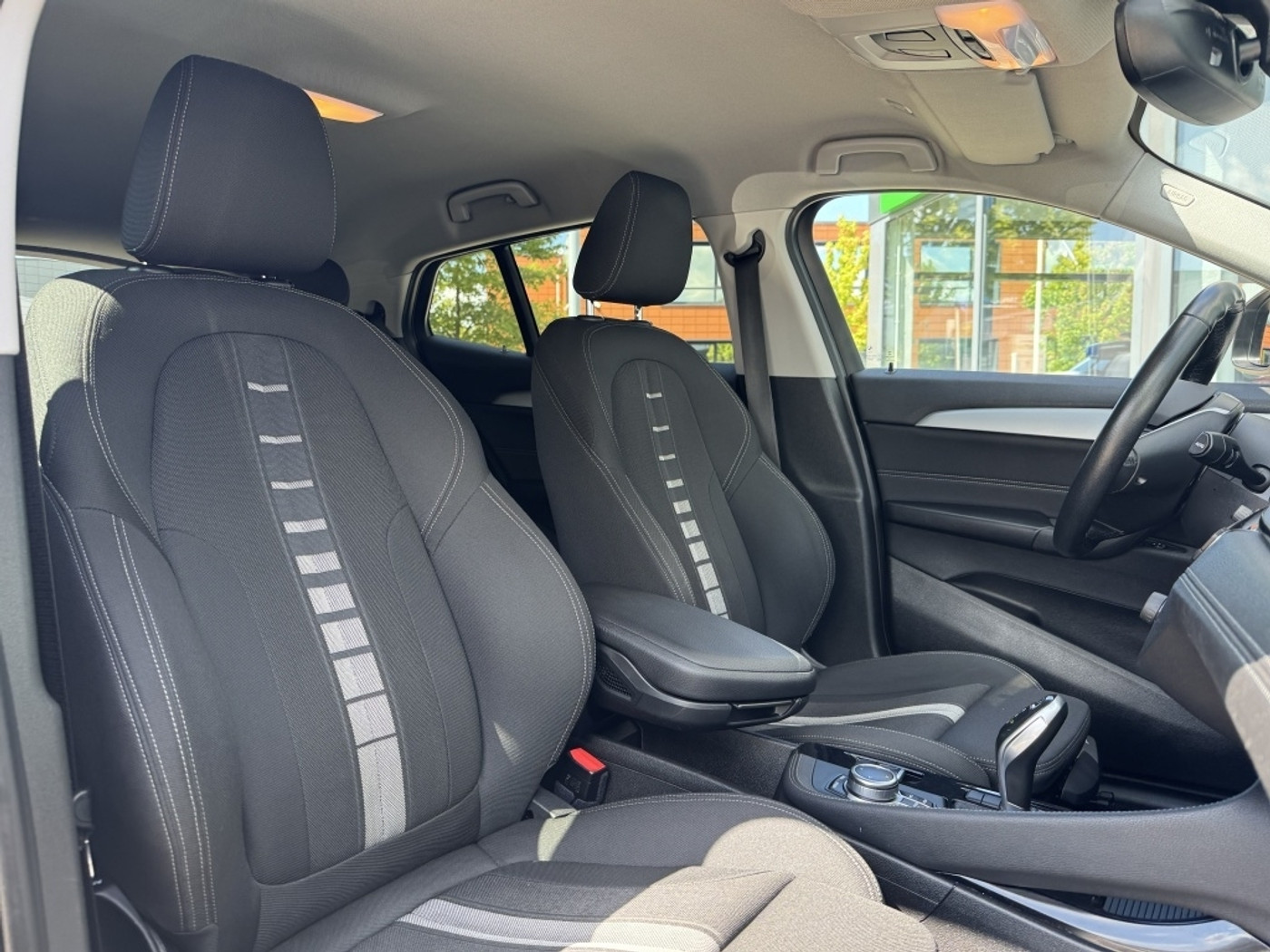 Foto van BMW X2 Sdrive18i