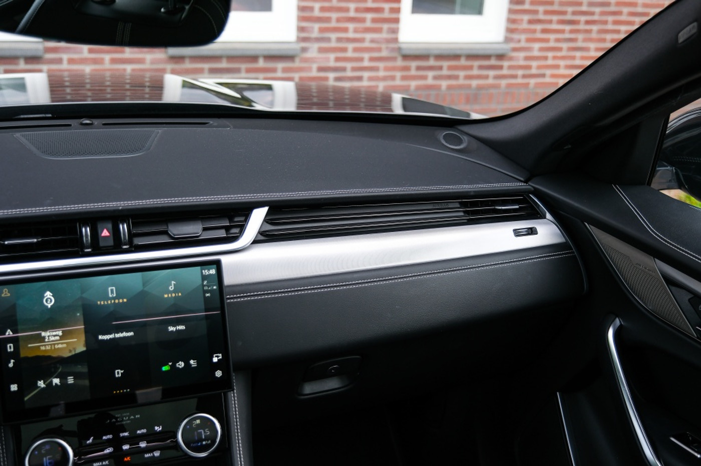 Foto van Jaguar Jaguar F-pace