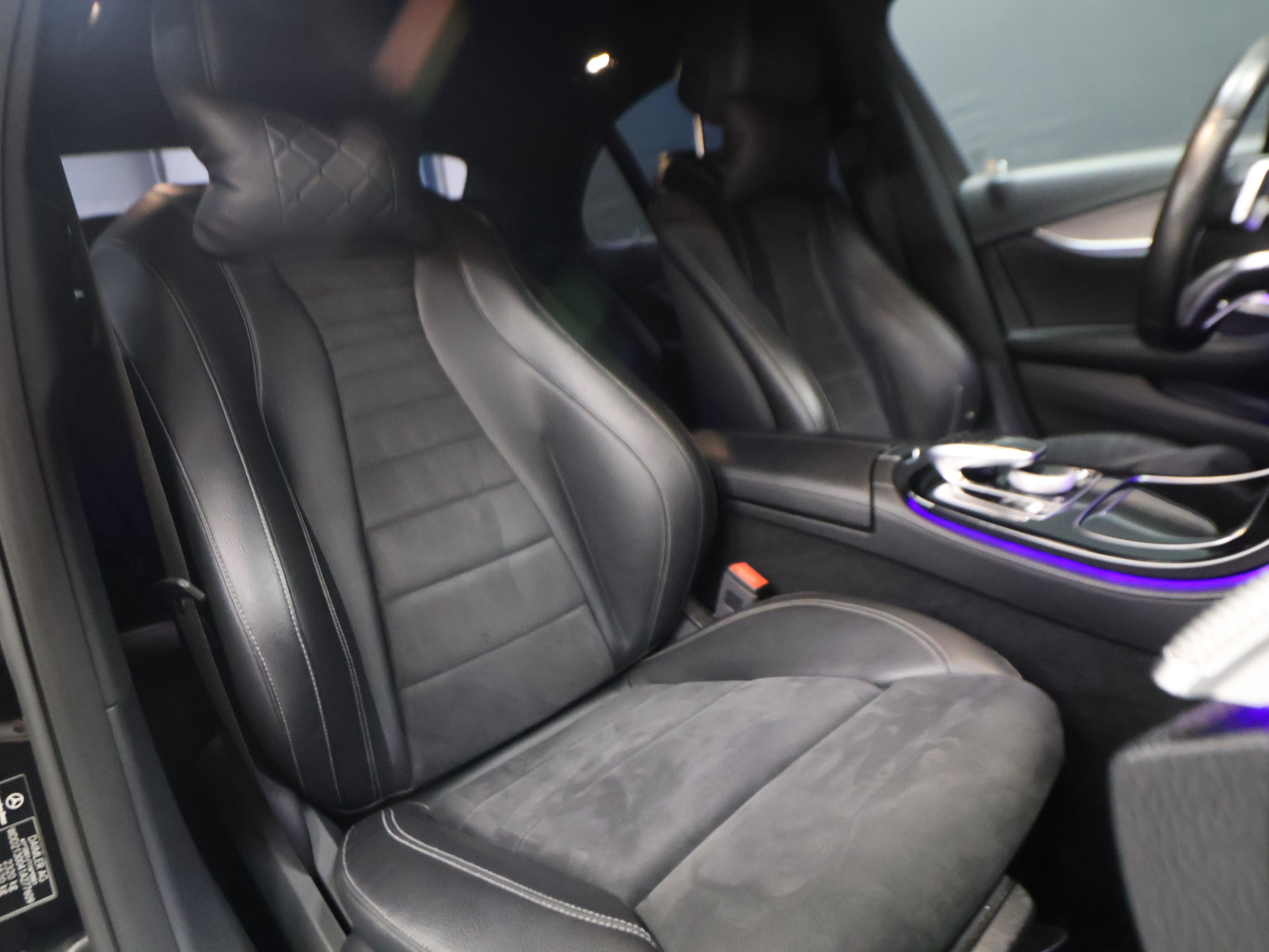 Foto van Mercedes-Benz E 220 D