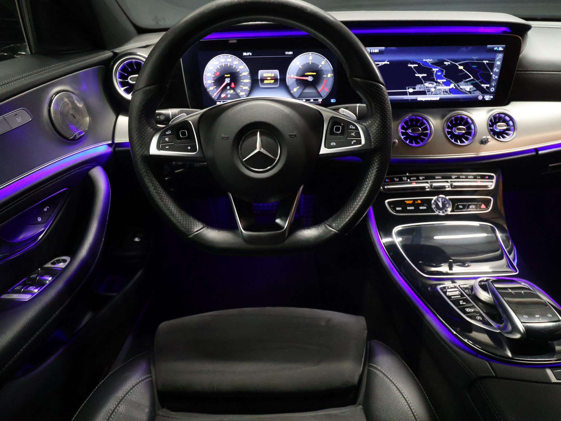 Foto van Mercedes-Benz E 220 D