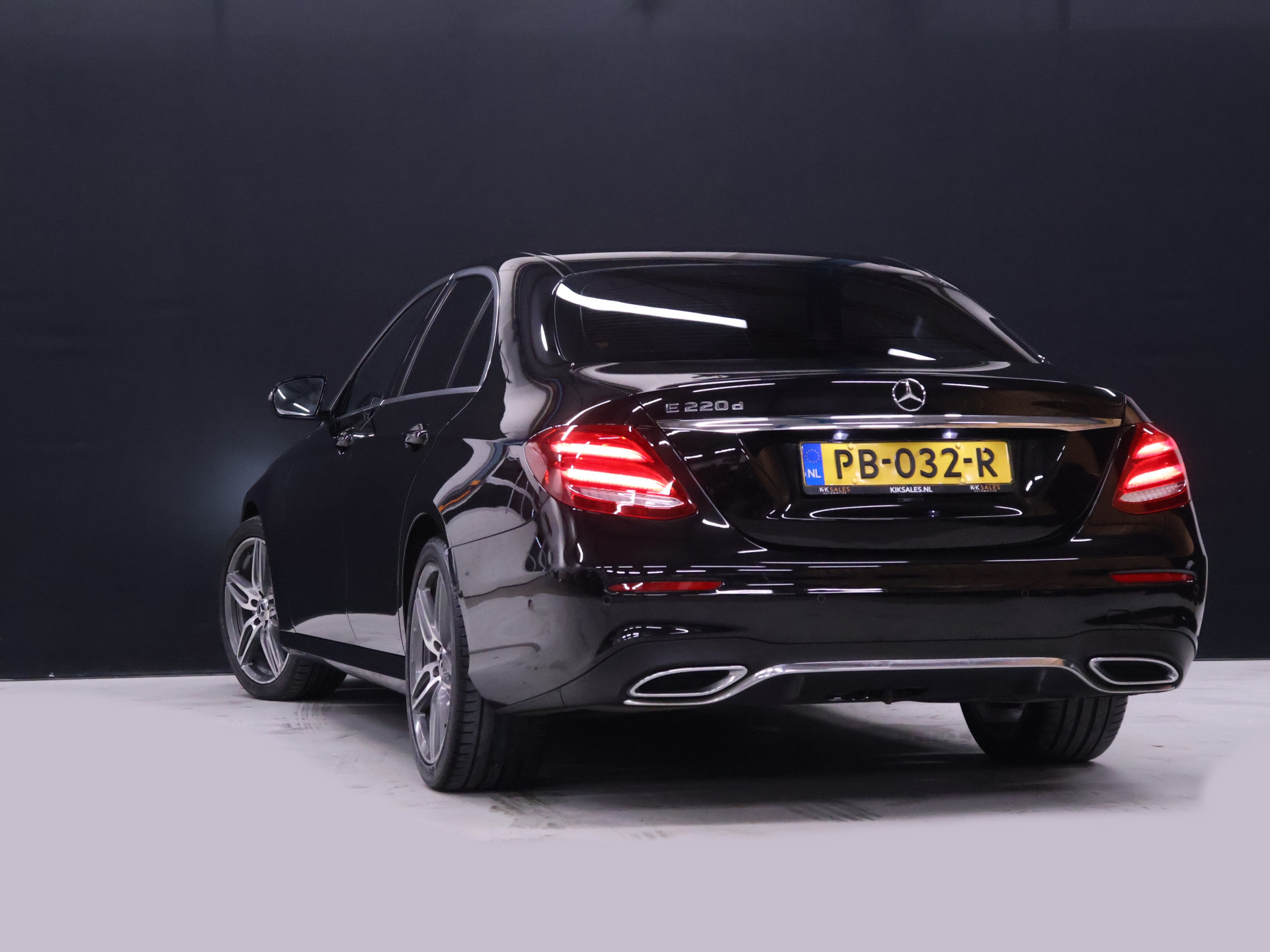 Foto van Mercedes-Benz E 220 D