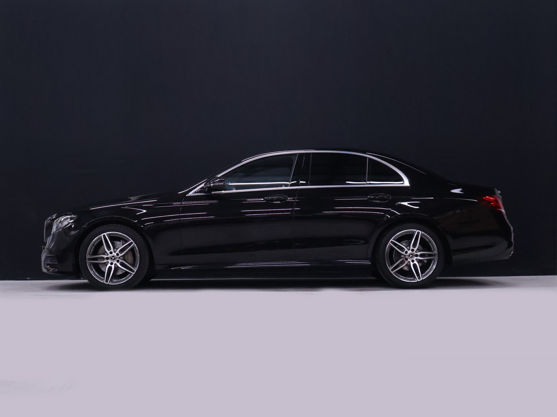 Foto van Mercedes-Benz E 220 D