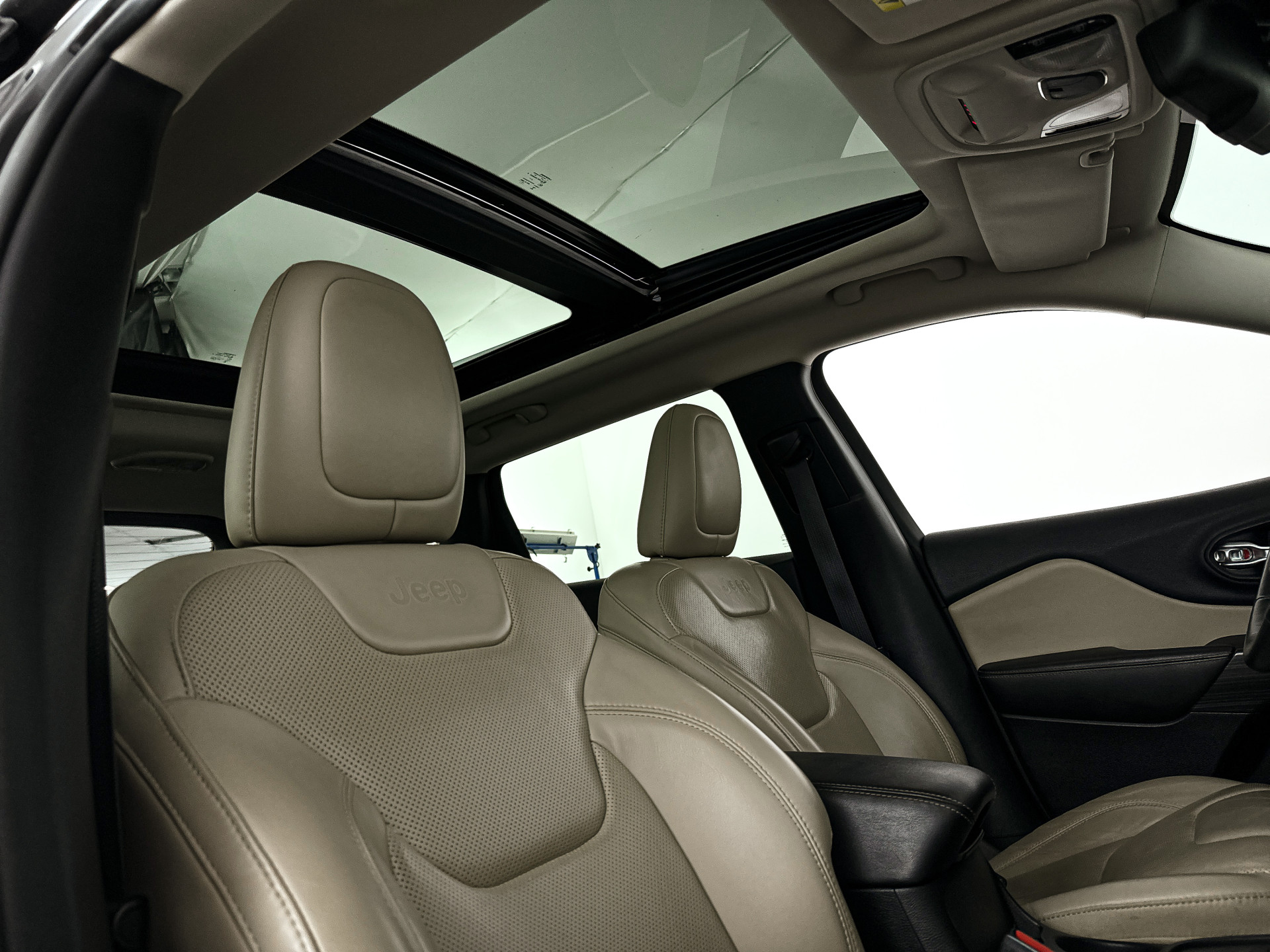 Foto van Jeep Jeep Cherokee