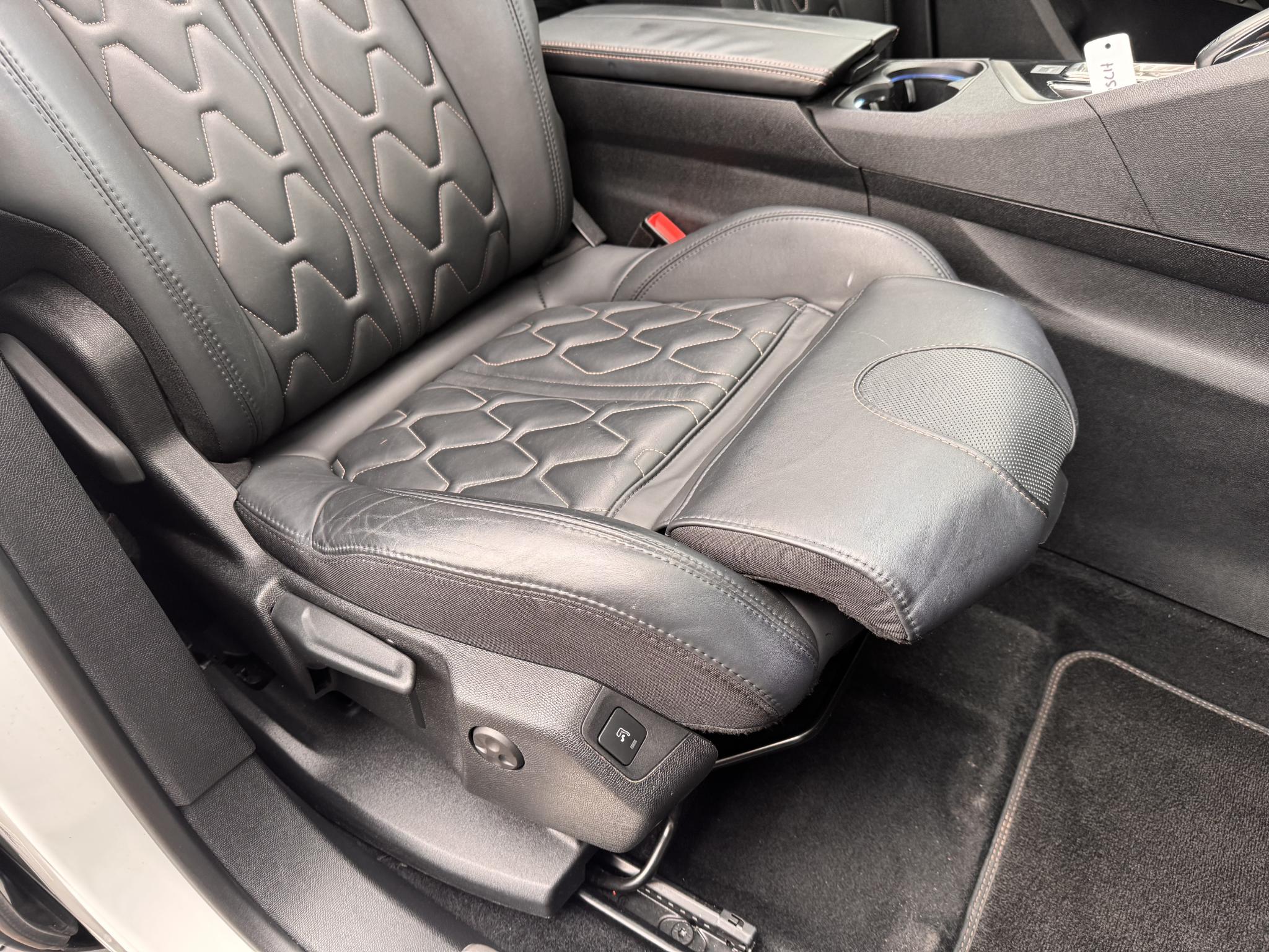 Foto van Peugeot 5008