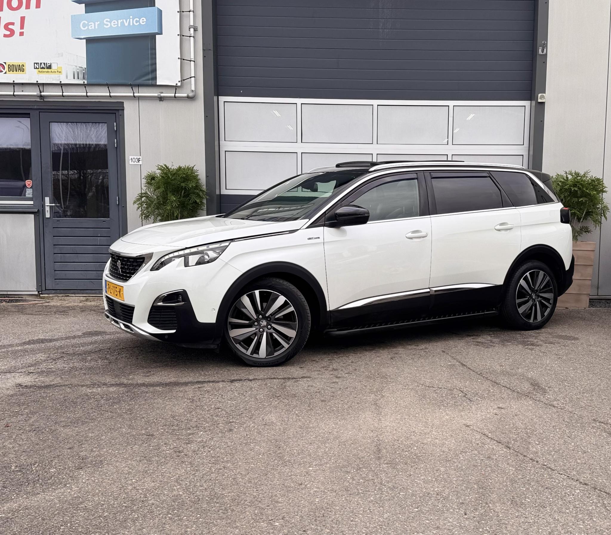 Foto van Peugeot 5008