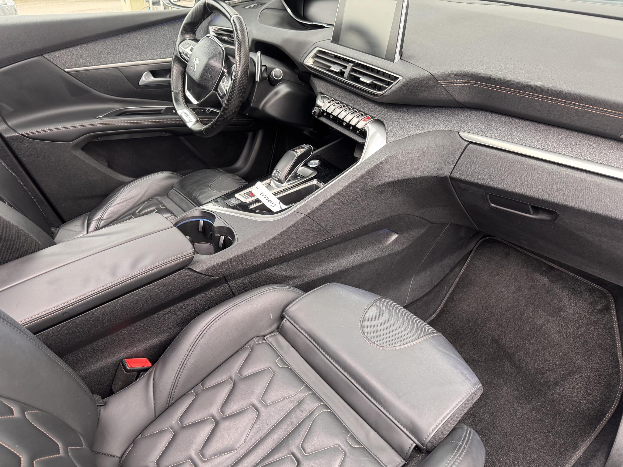Foto van Peugeot 5008