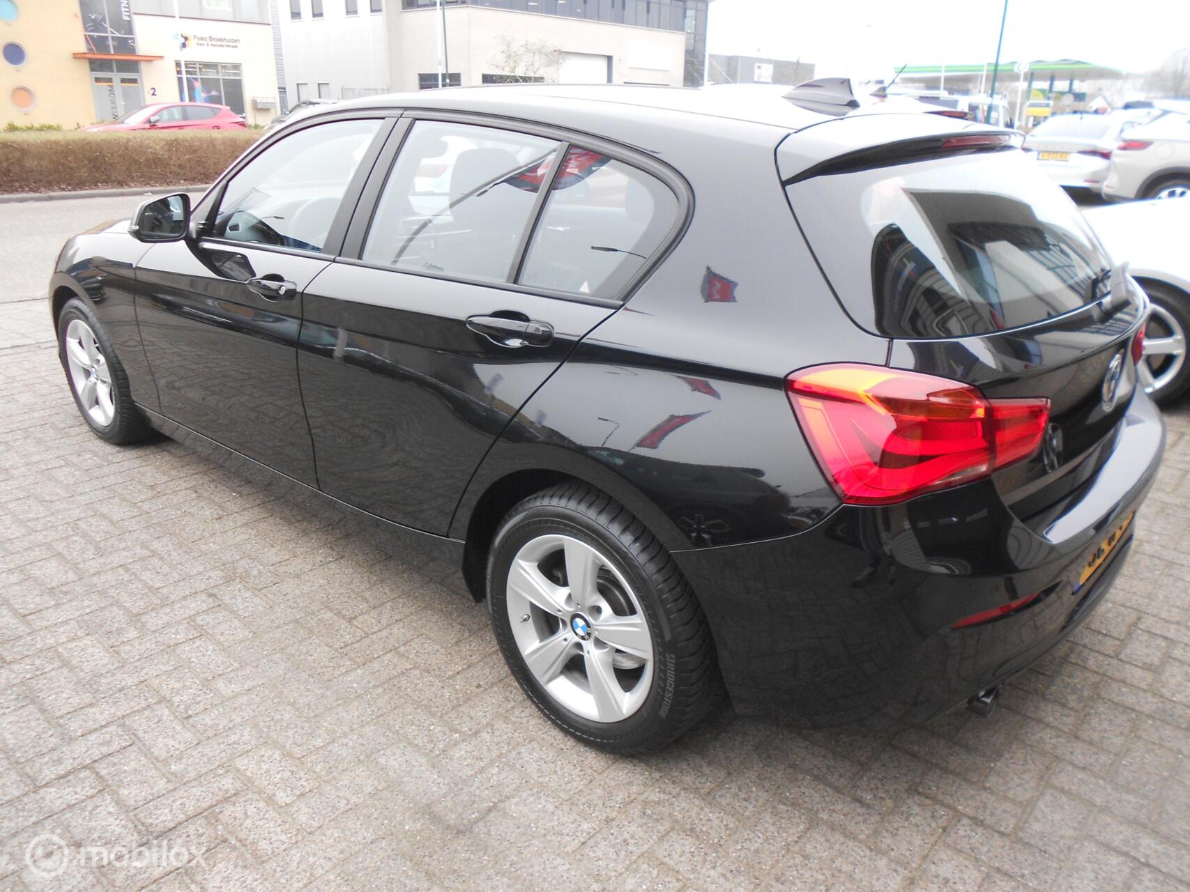 Foto van BMW 118i