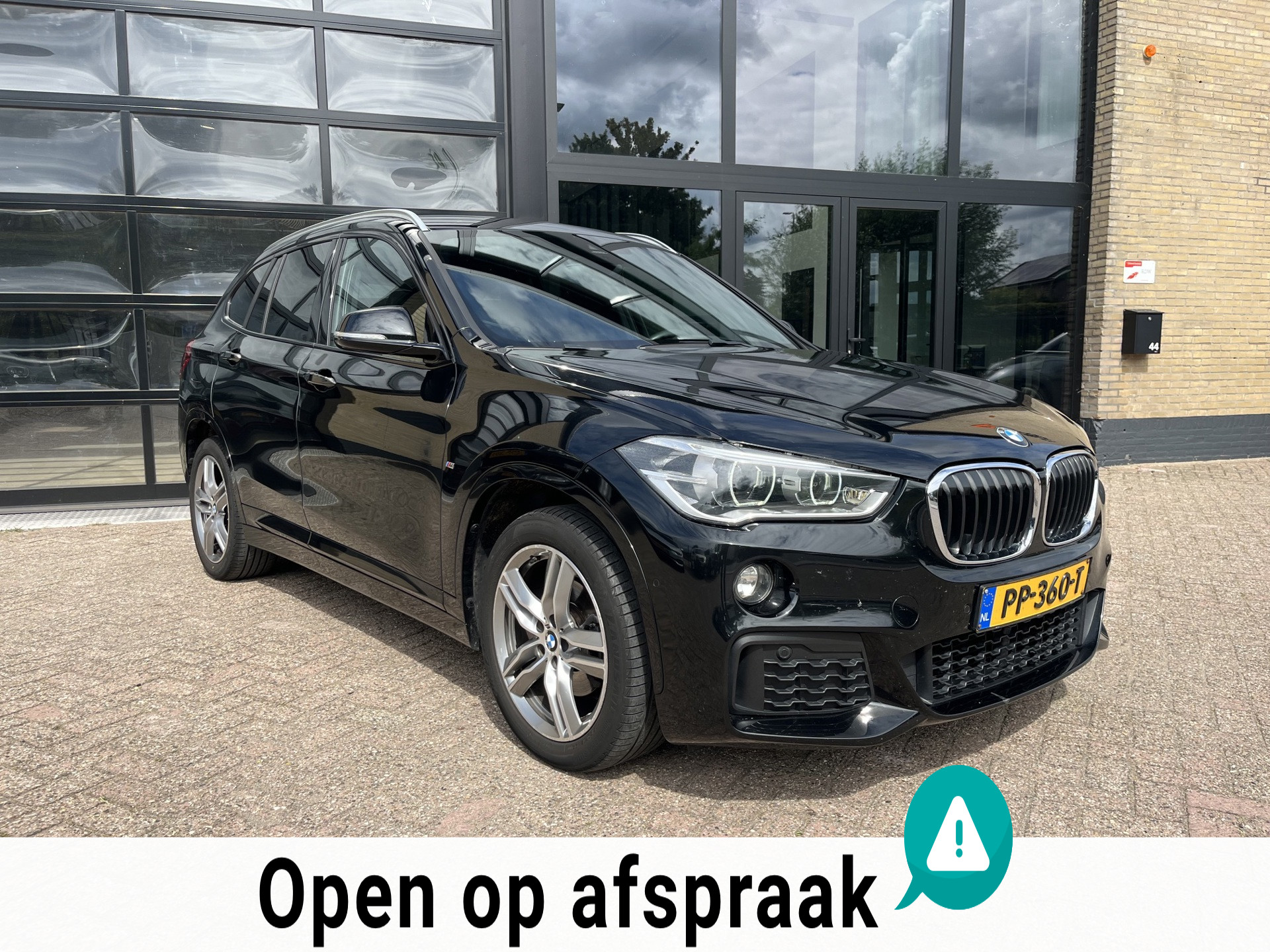 Foto van BMW X1 Sdrive18i