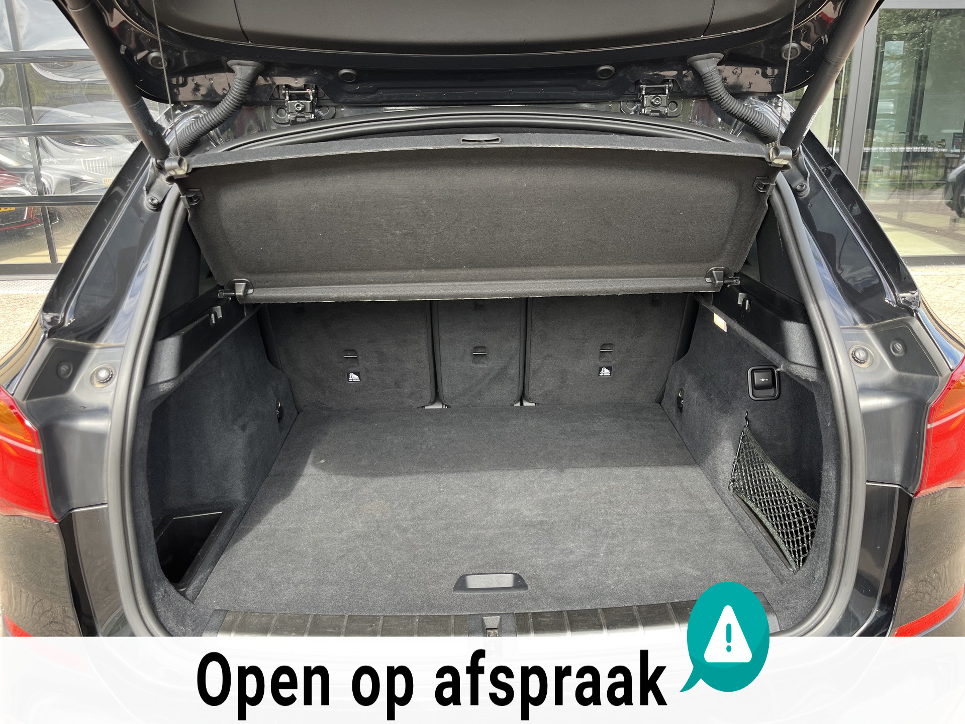 Foto van BMW X1 Sdrive18i