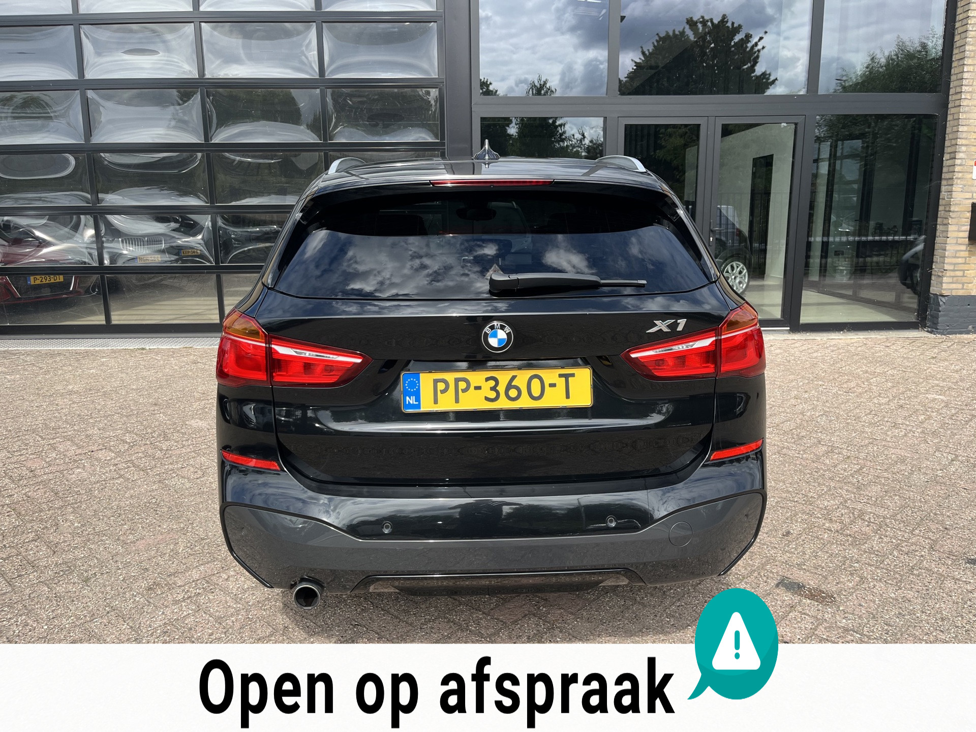 Foto van BMW X1 Sdrive18i