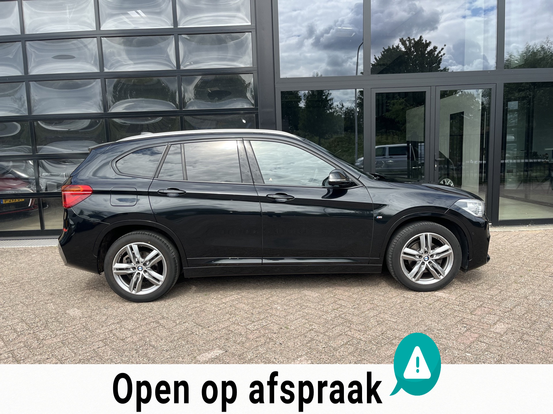 Foto van BMW X1 Sdrive18i