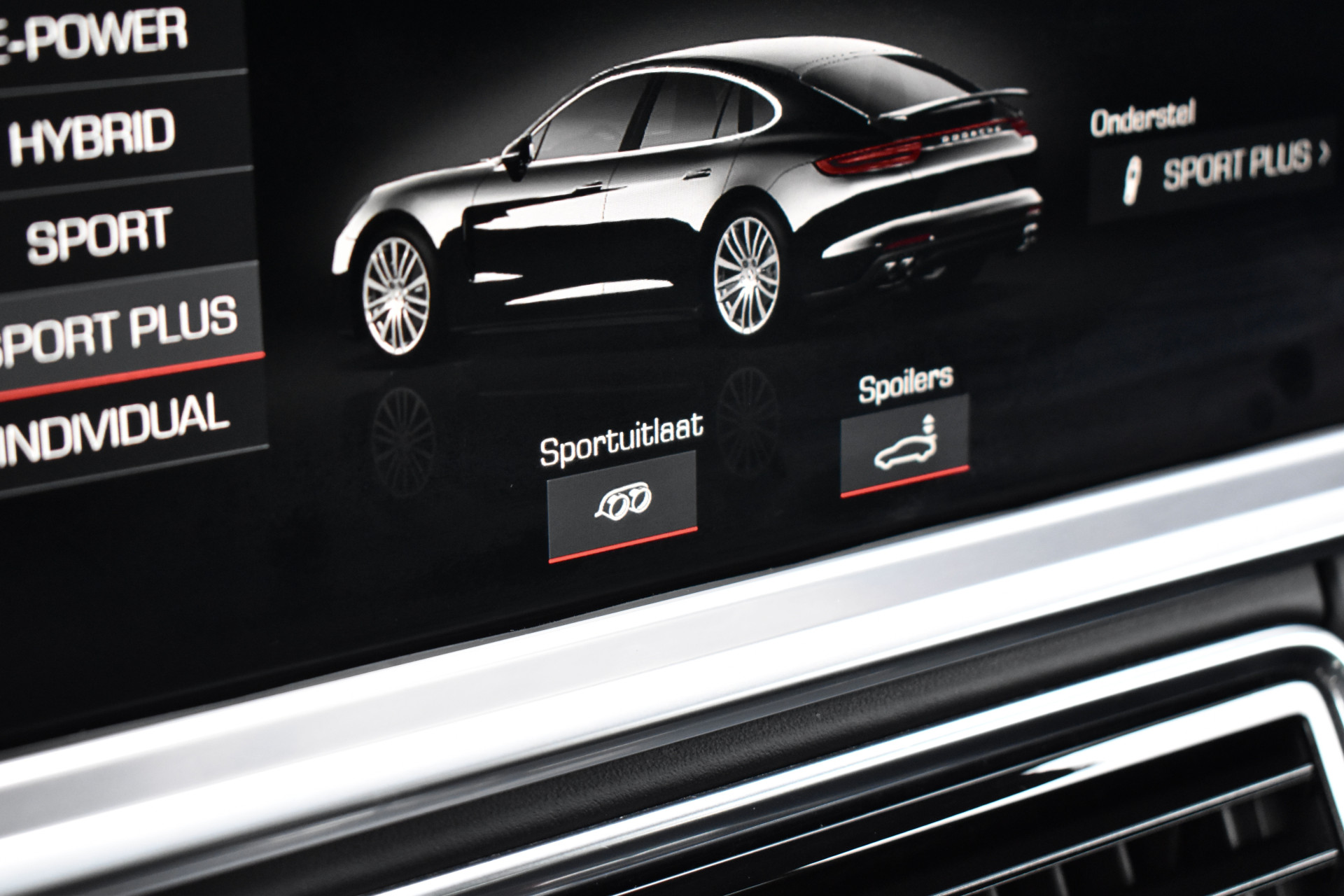 Foto van Porsche Panamera 4 E-hybrid