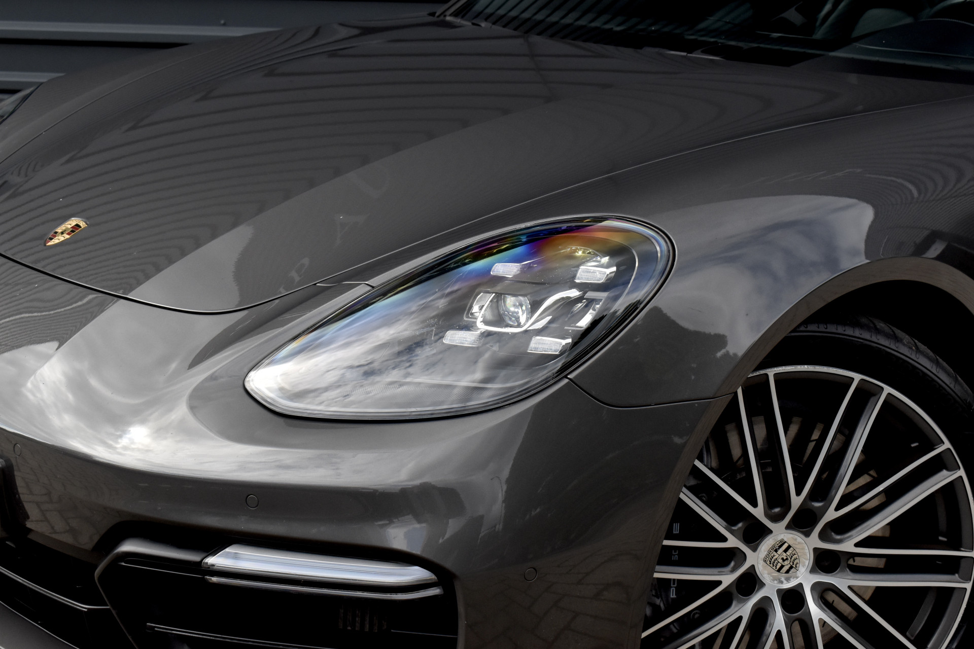 Foto van Porsche Panamera 4 E-hybrid
