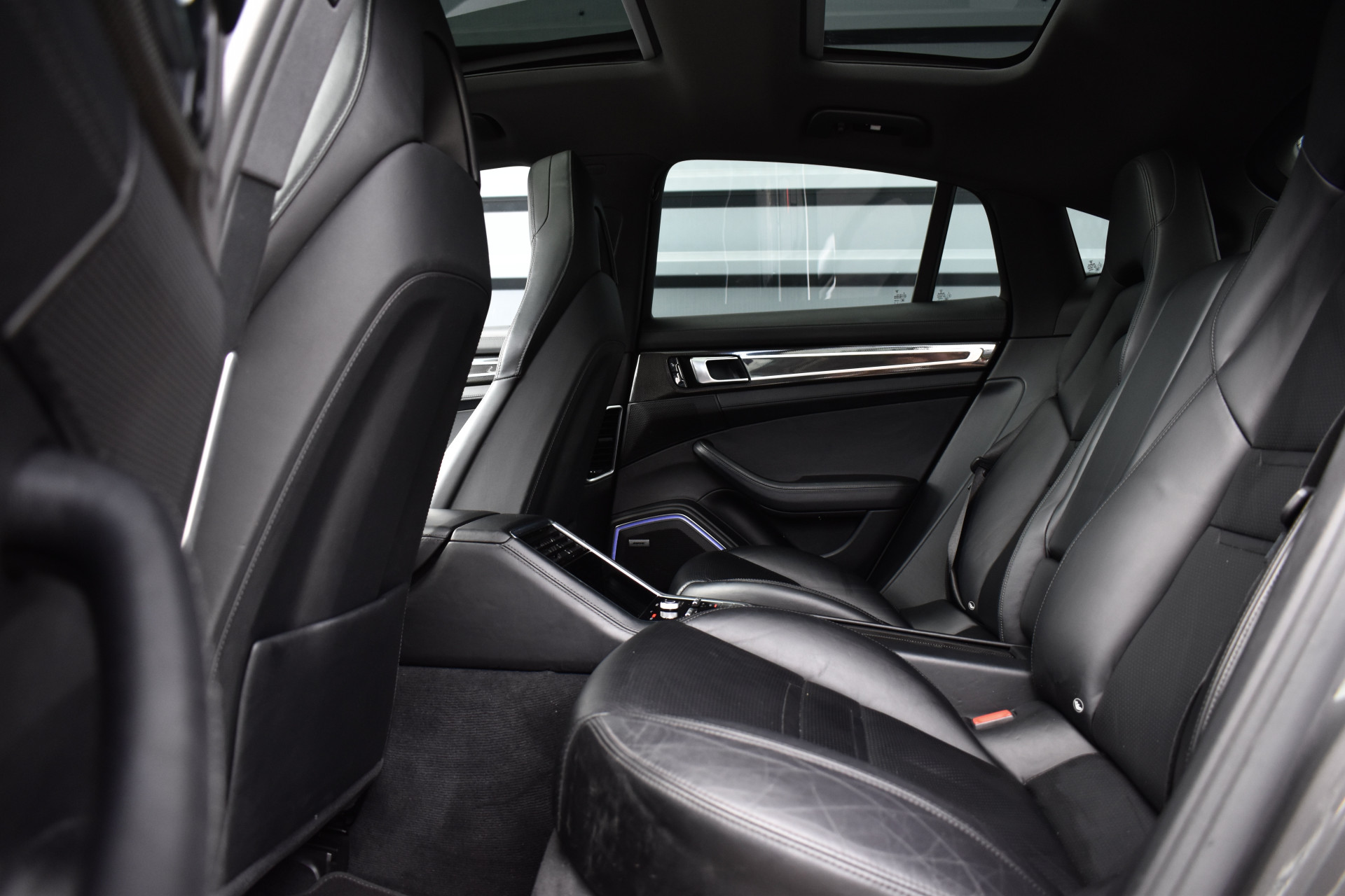 Foto van Porsche Panamera 4 E-hybrid