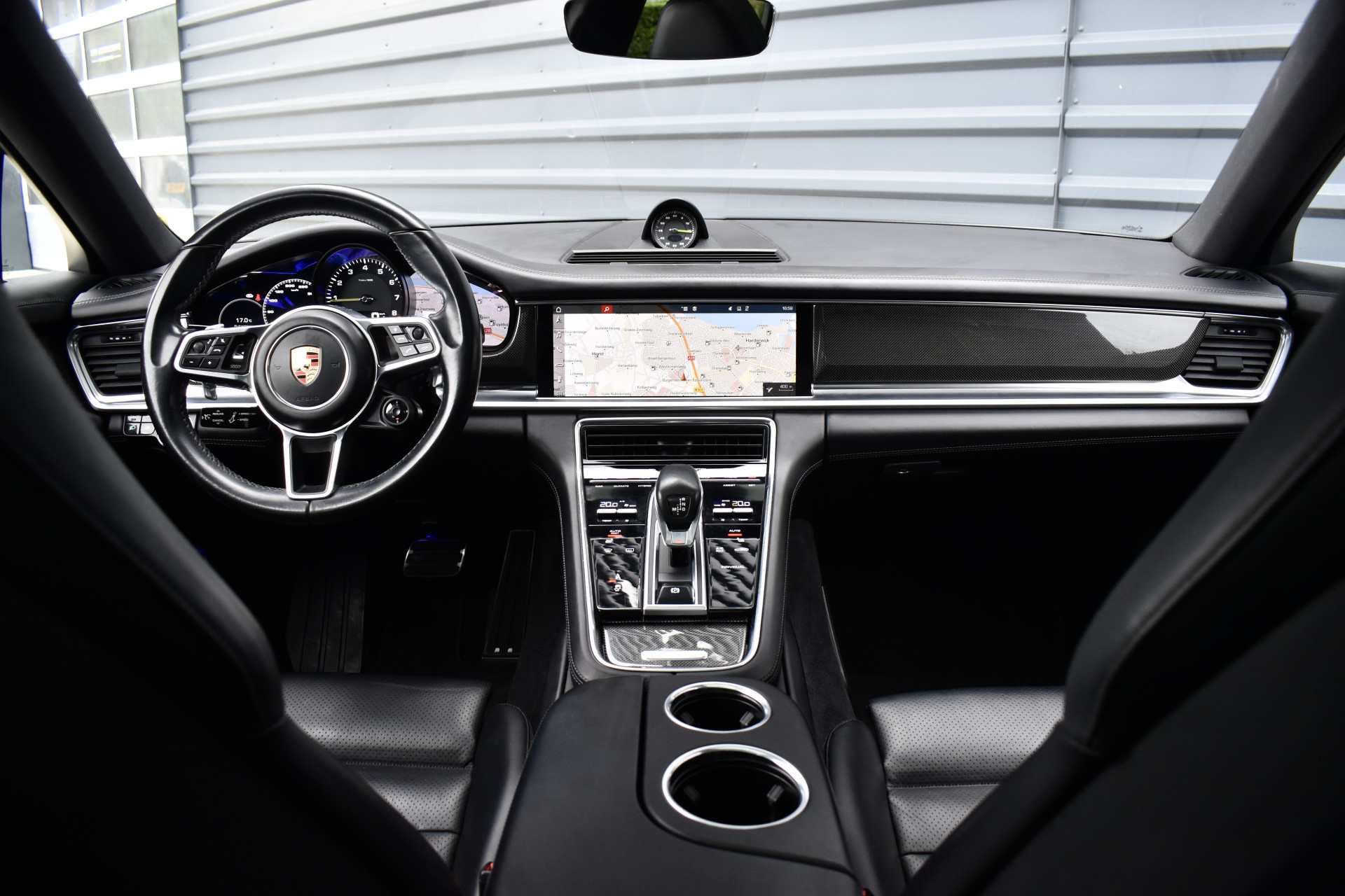 Foto van Porsche Panamera 4 E-hybrid