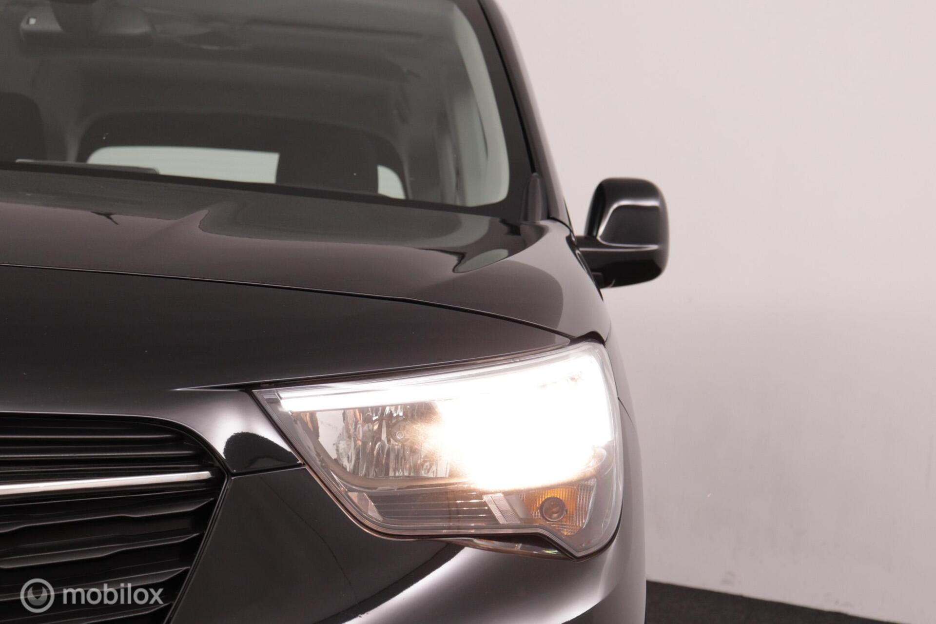 Foto van Opel Combo Tour