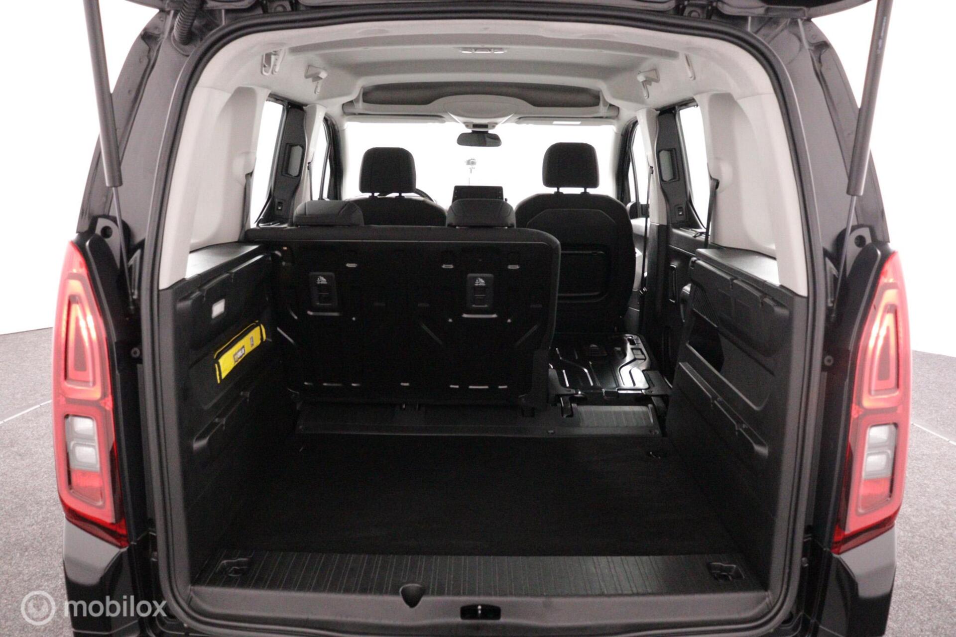 Foto van Opel Combo Tour