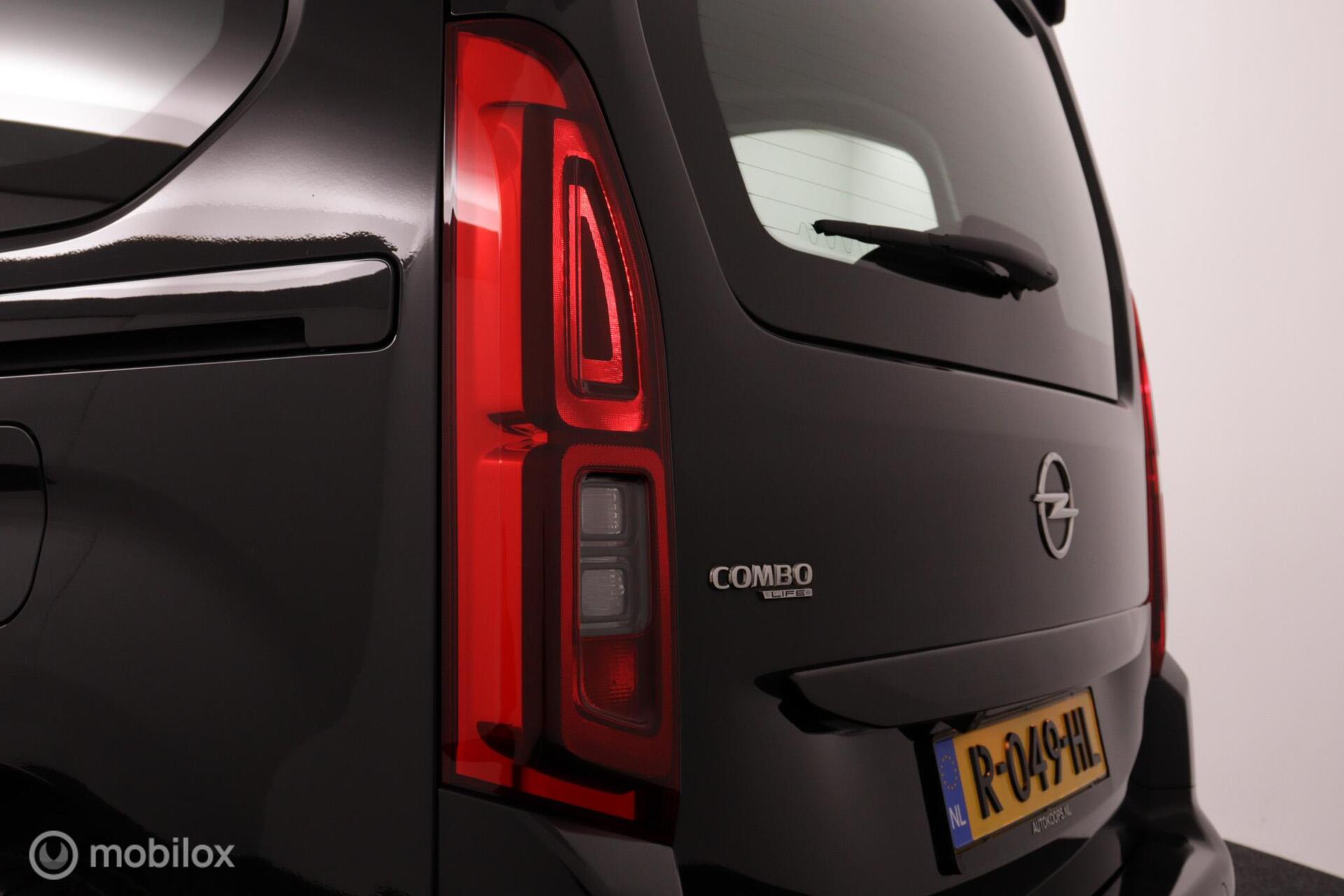 Foto van Opel Combo Tour