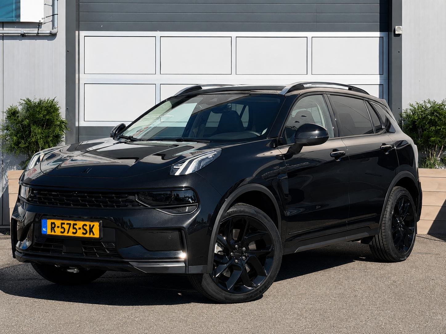 Foto van Lynk&co LYNK & Co 01