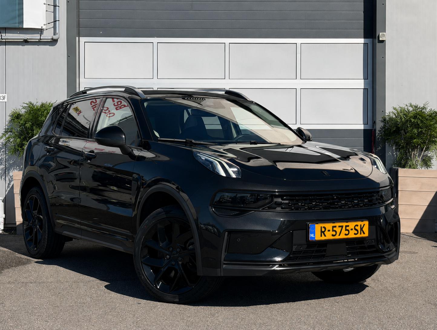 Foto van Lynk&co LYNK & Co 01