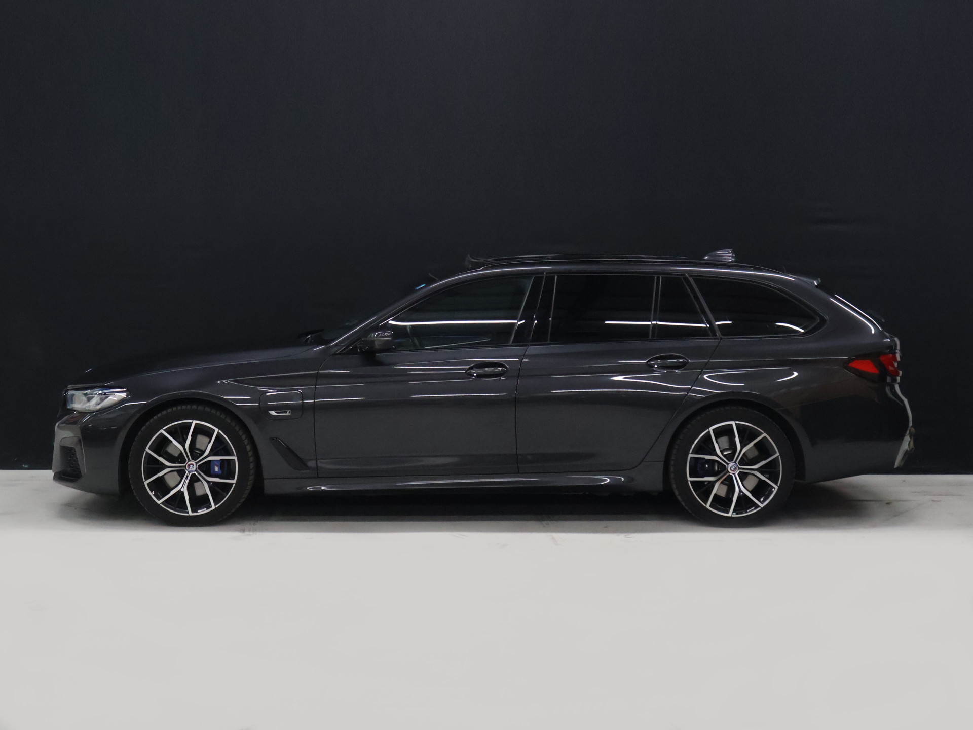 Foto van BMW 530e