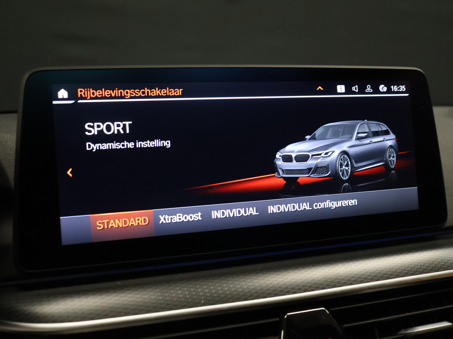 Foto van BMW 530e