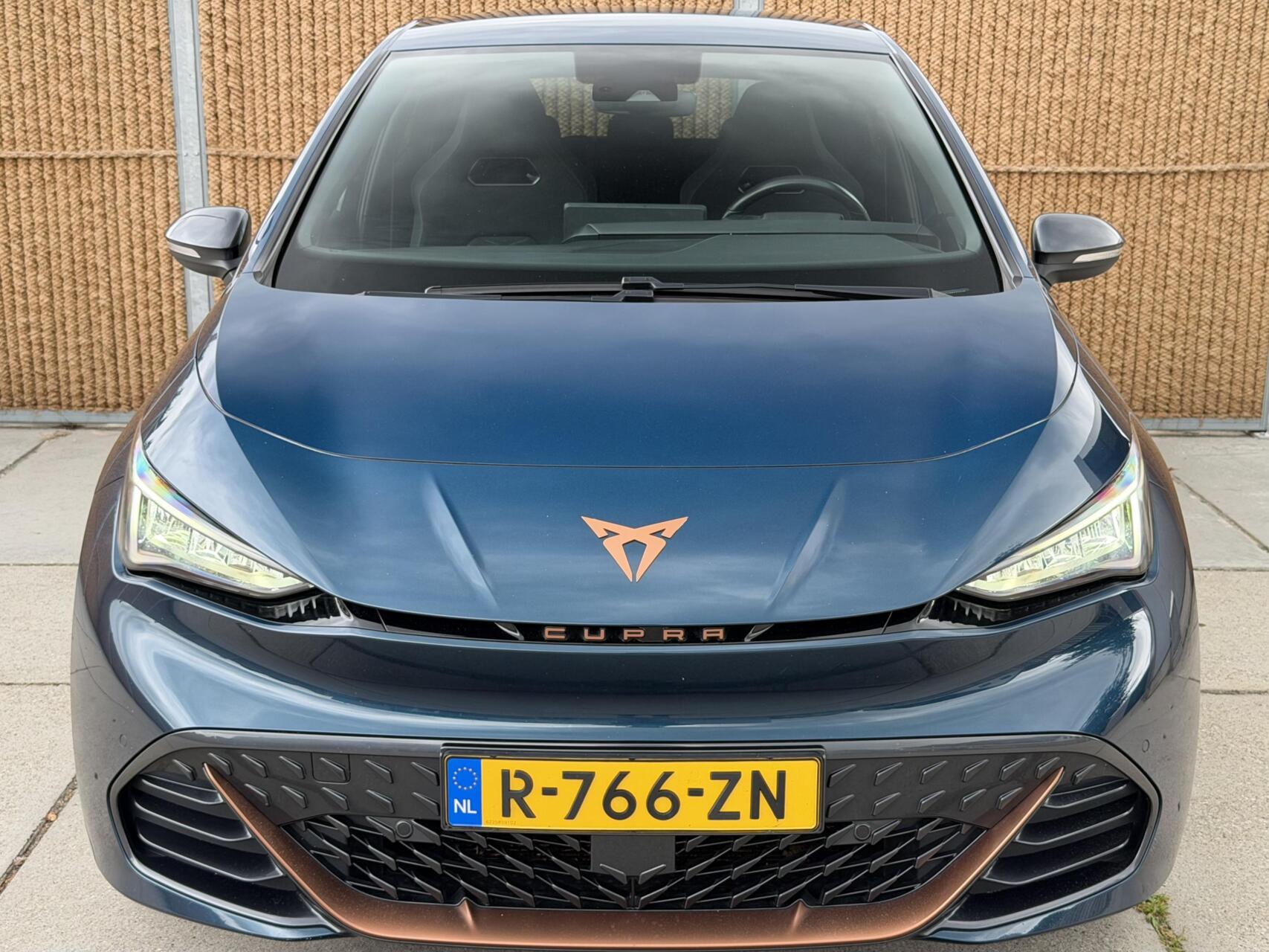 Foto van Cupra Born 150 KW 58/62 KWH