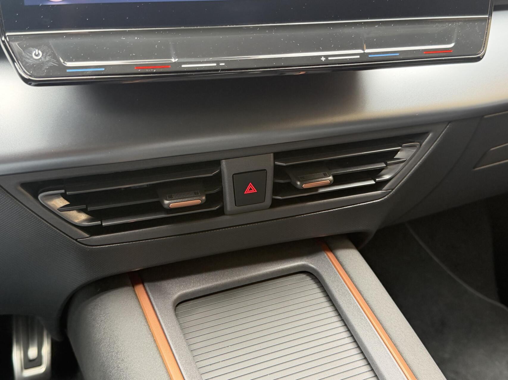 Foto van Cupra Born 150 KW 58/62 KWH