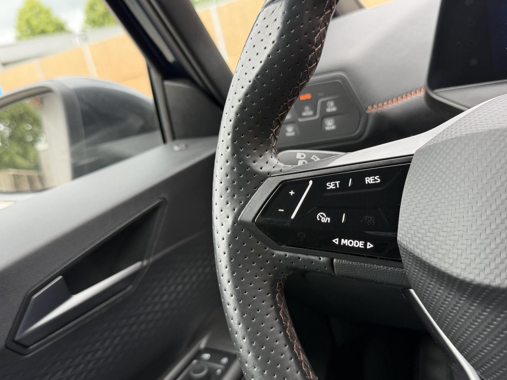 Foto van Cupra Born 150 KW 58/62 KWH